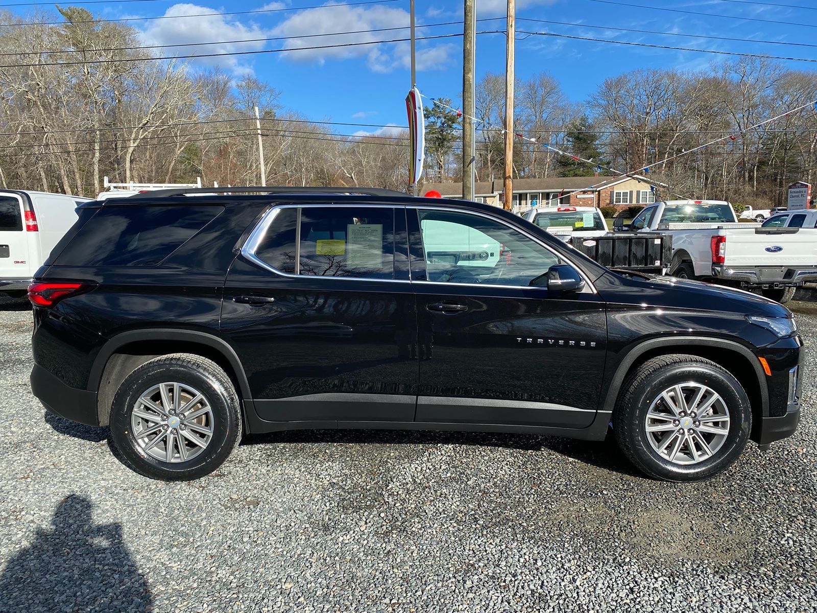 2023 Chevrolet Traverse LT Cloth 4