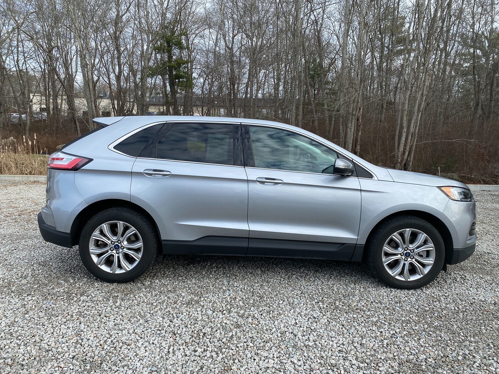 2022 Ford Edge Titanium 2