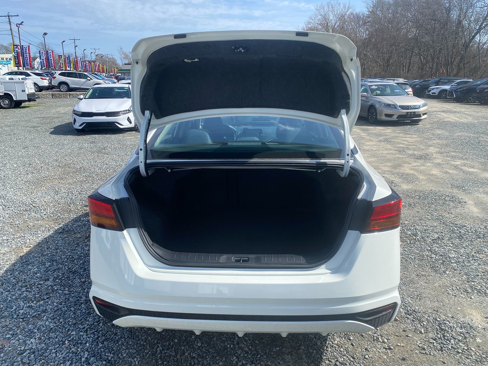 2022 Nissan Altima 2.5 S photo 20