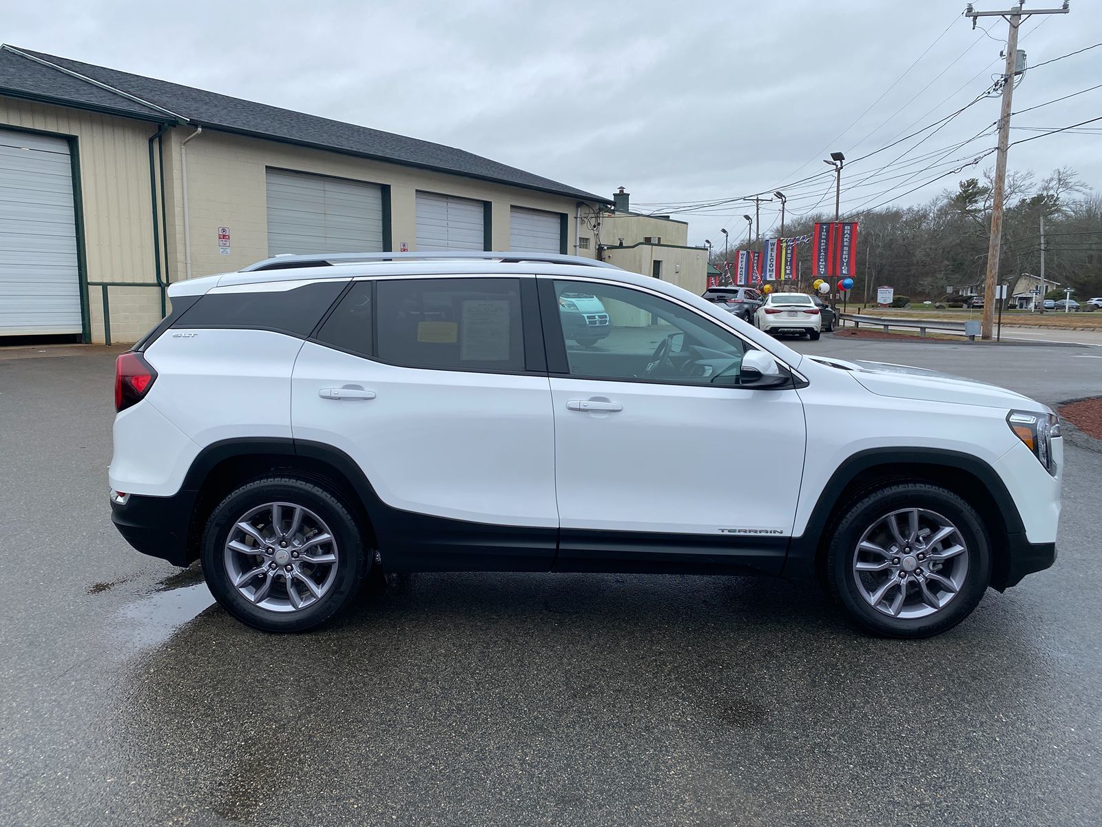 2023 GMC Terrain SLT 4