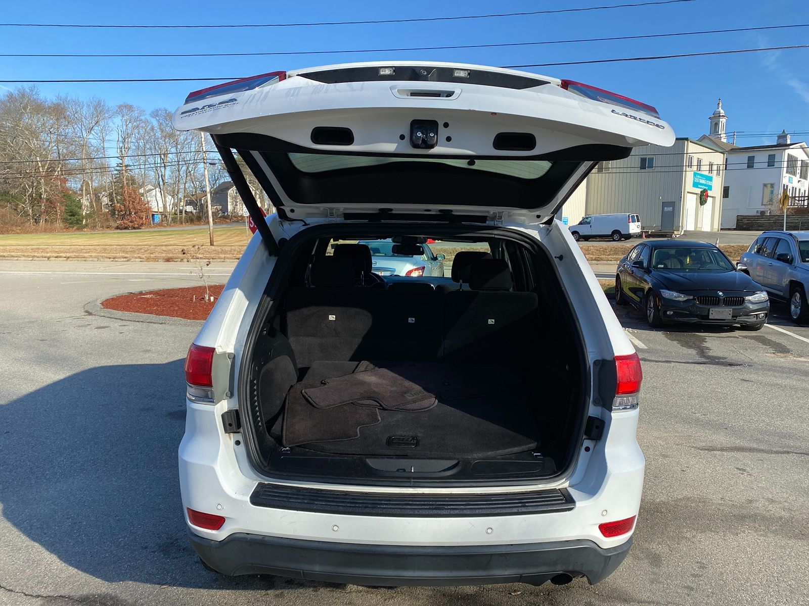 2016 Jeep Grand Cherokee Laredo 27