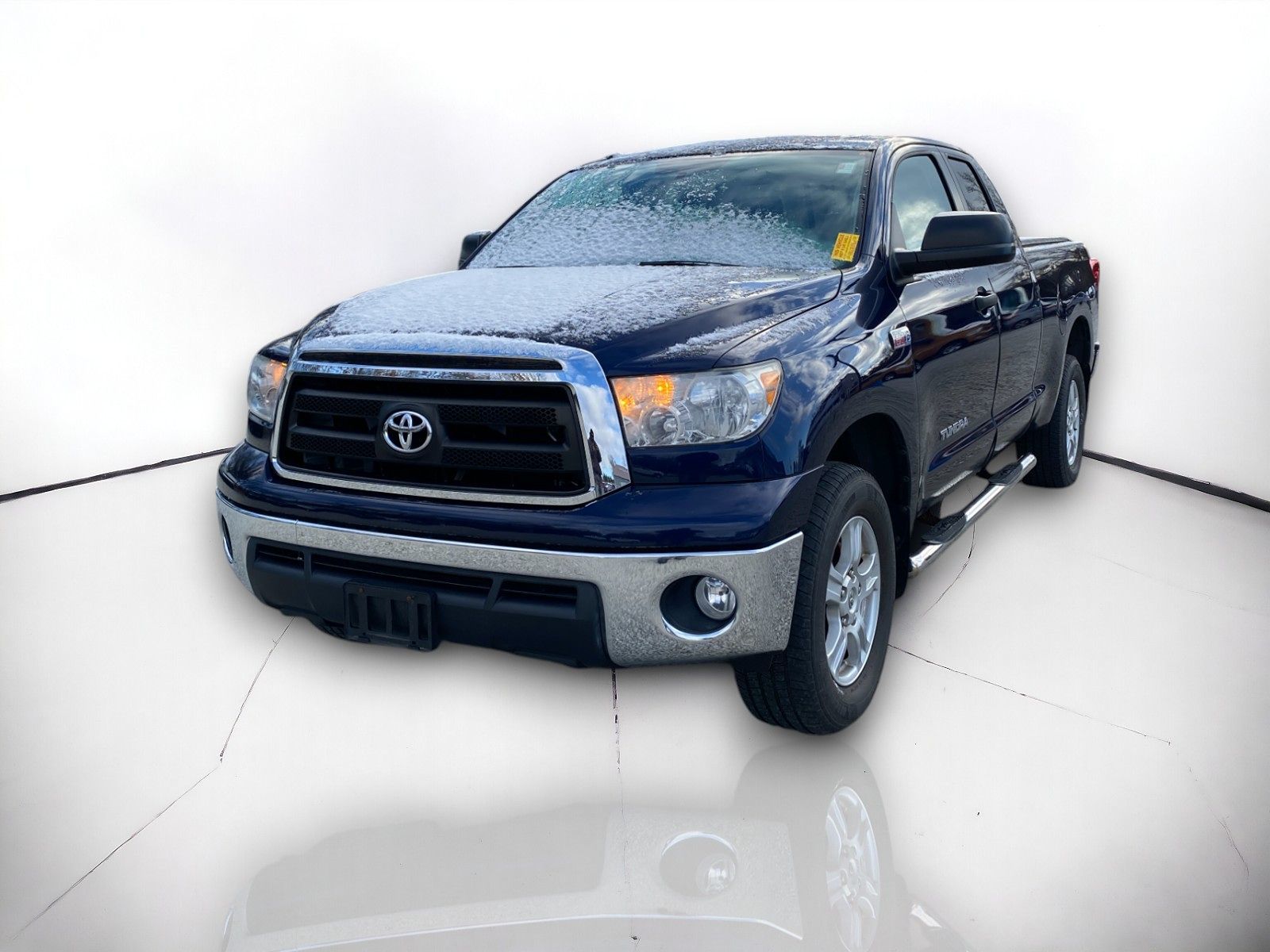 2012 Toyota Tundra 4WD Truck  2