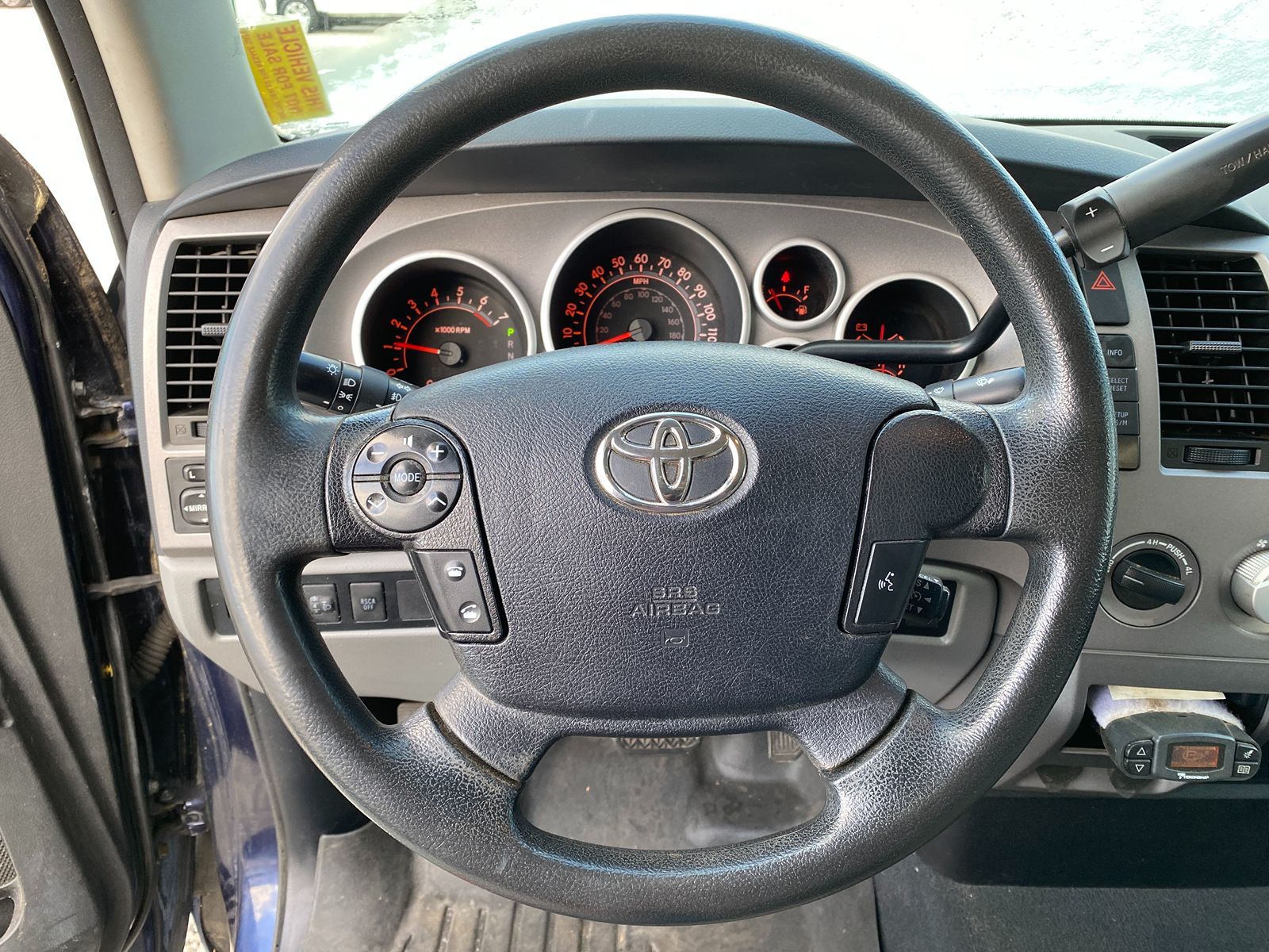 2012 Toyota Tundra 4WD Truck  15