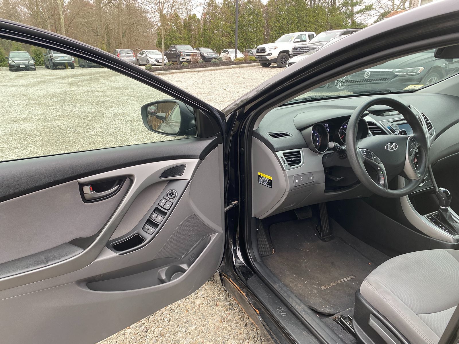 2015 Hyundai Elantra SE photo 9