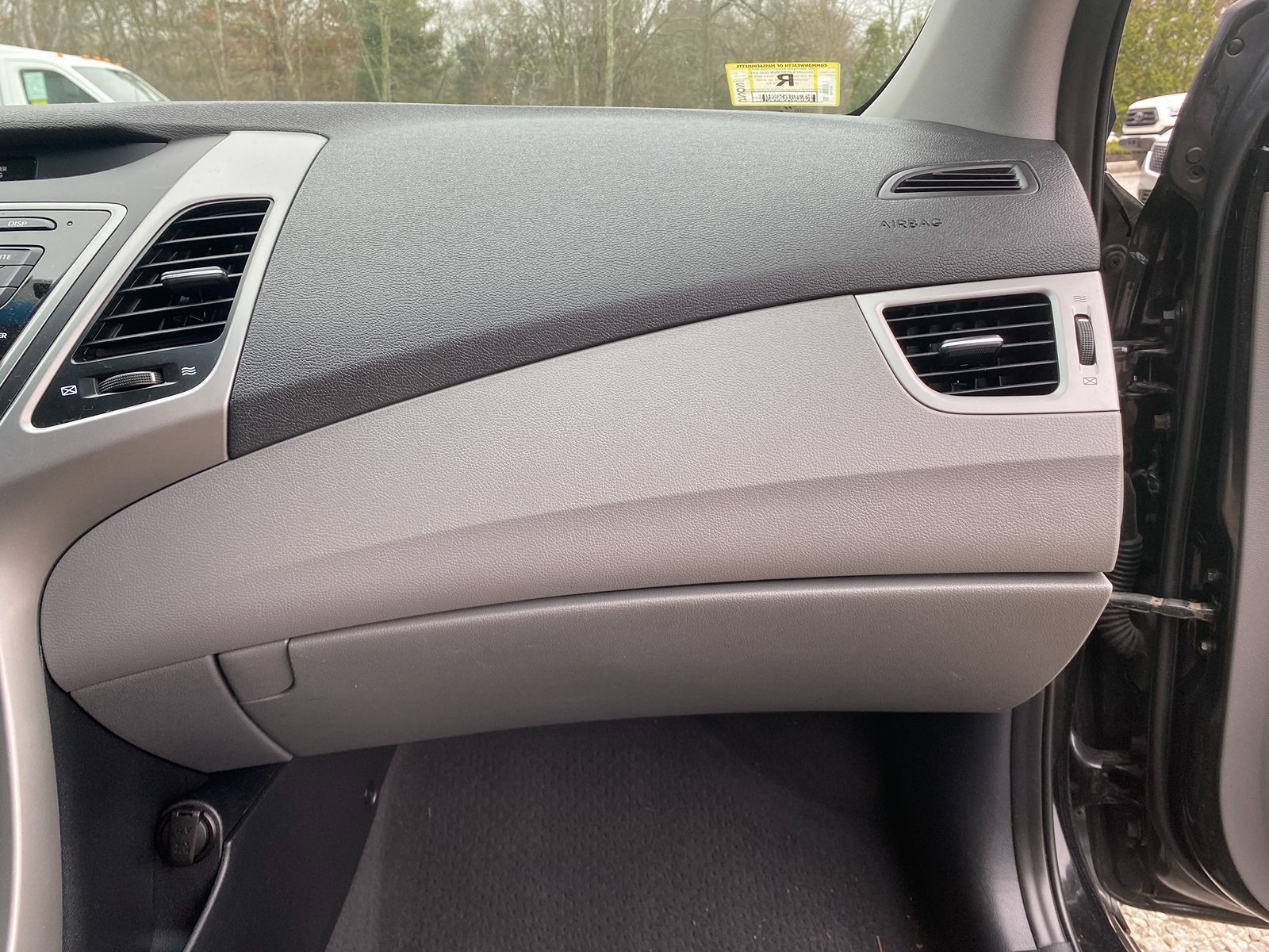 2015 Hyundai Elantra SE photo 23