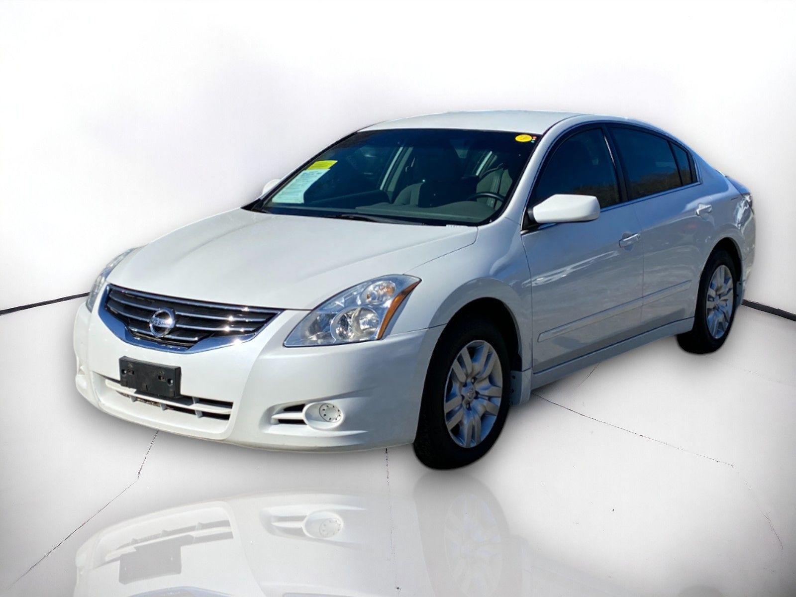 Sold 2010 Nissan Altima 2.5 S in Westport