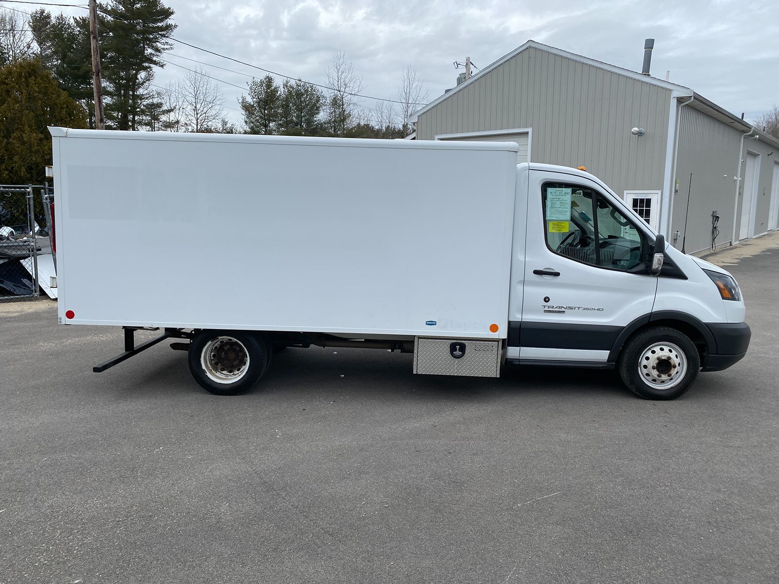 2018 Ford Transit Chassis Cab Base - Photo 4
