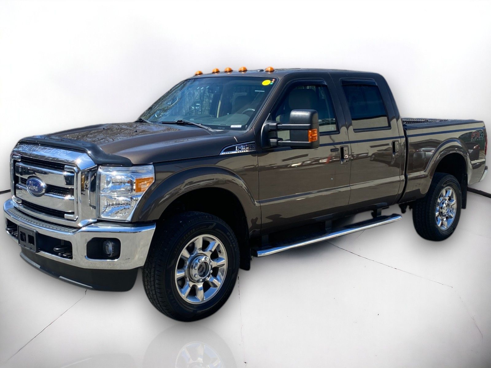 2015 Ford F-350 Lariat photo 2
