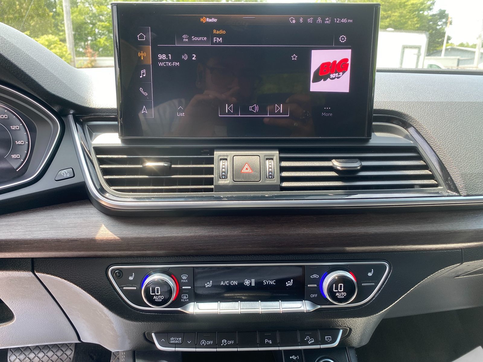 2021 Audi Q5 Premium Plus 45 TFSI photo 17