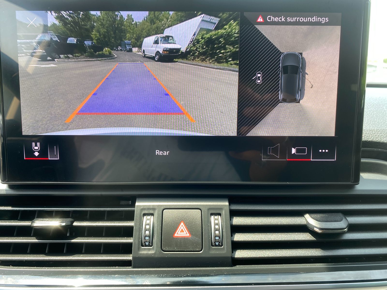 2021 Audi Q5 Premium Plus 45 TFSI photo 18