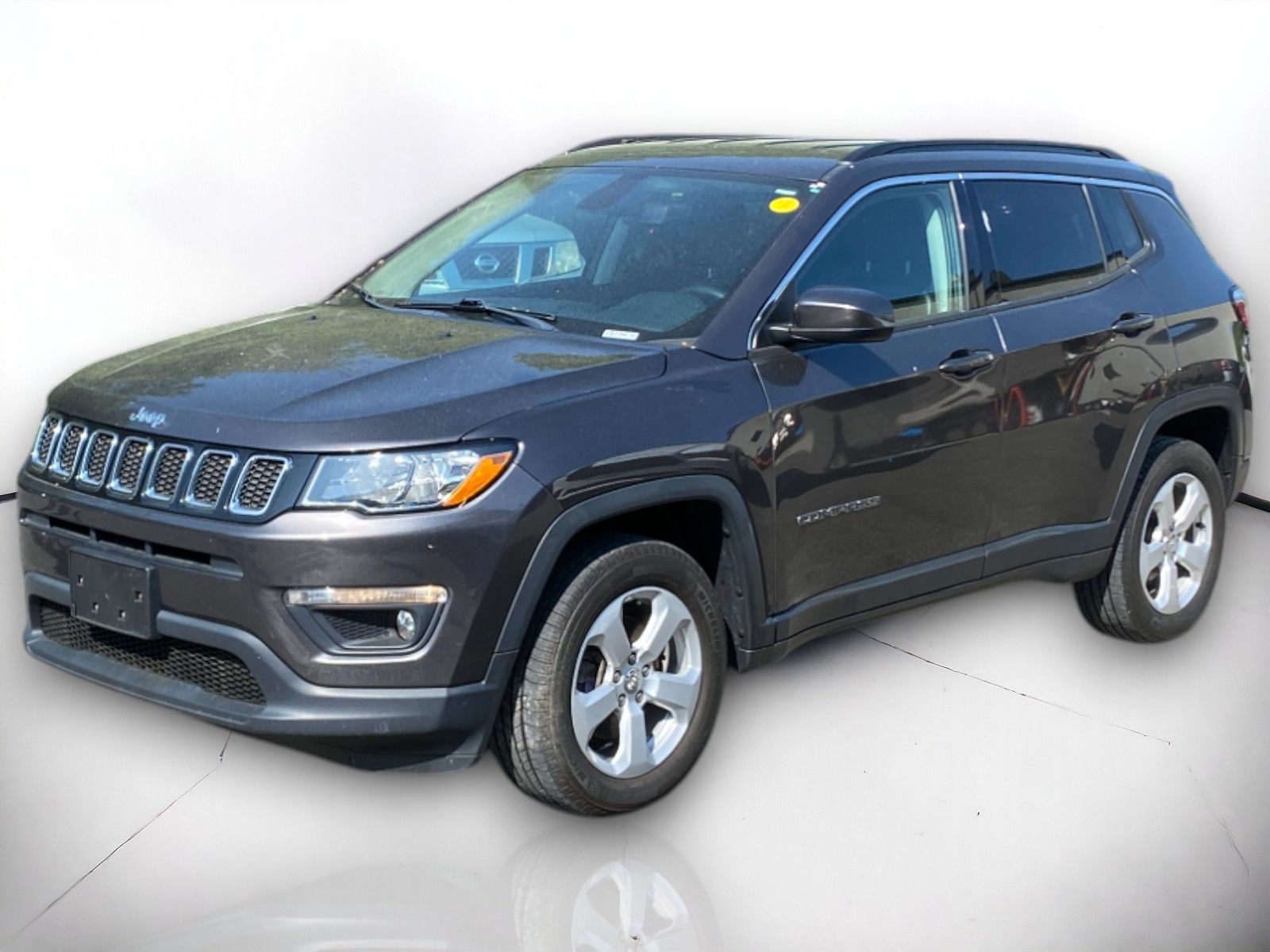 2019 Jeep Compass Latitude photo 2