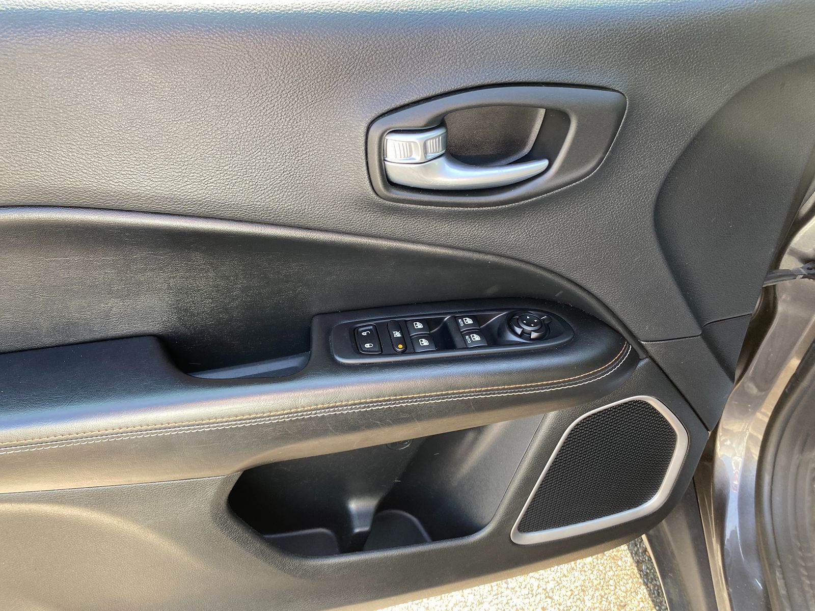 2019 Jeep Compass Latitude photo 10