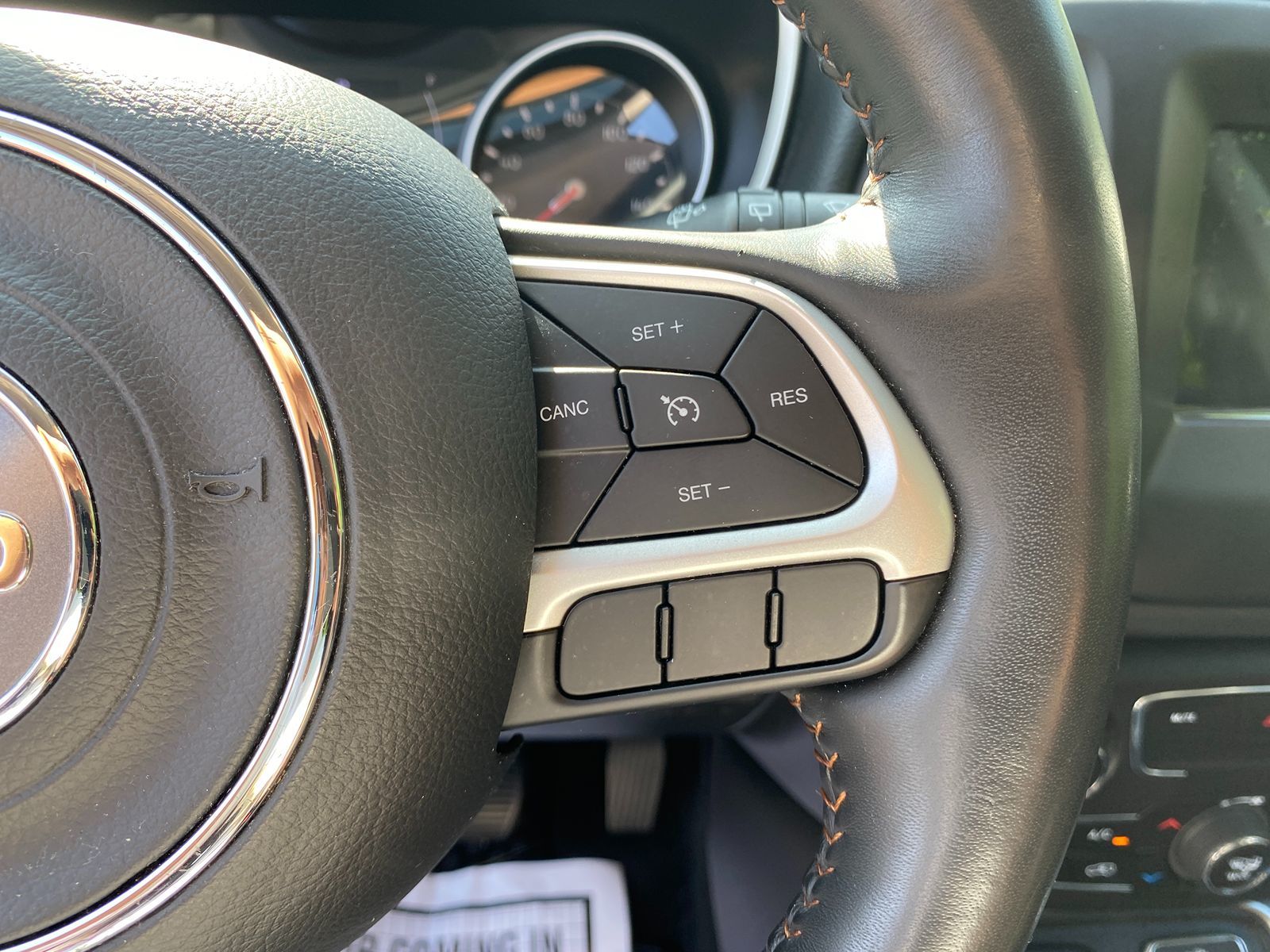 2019 Jeep Compass Latitude photo 15