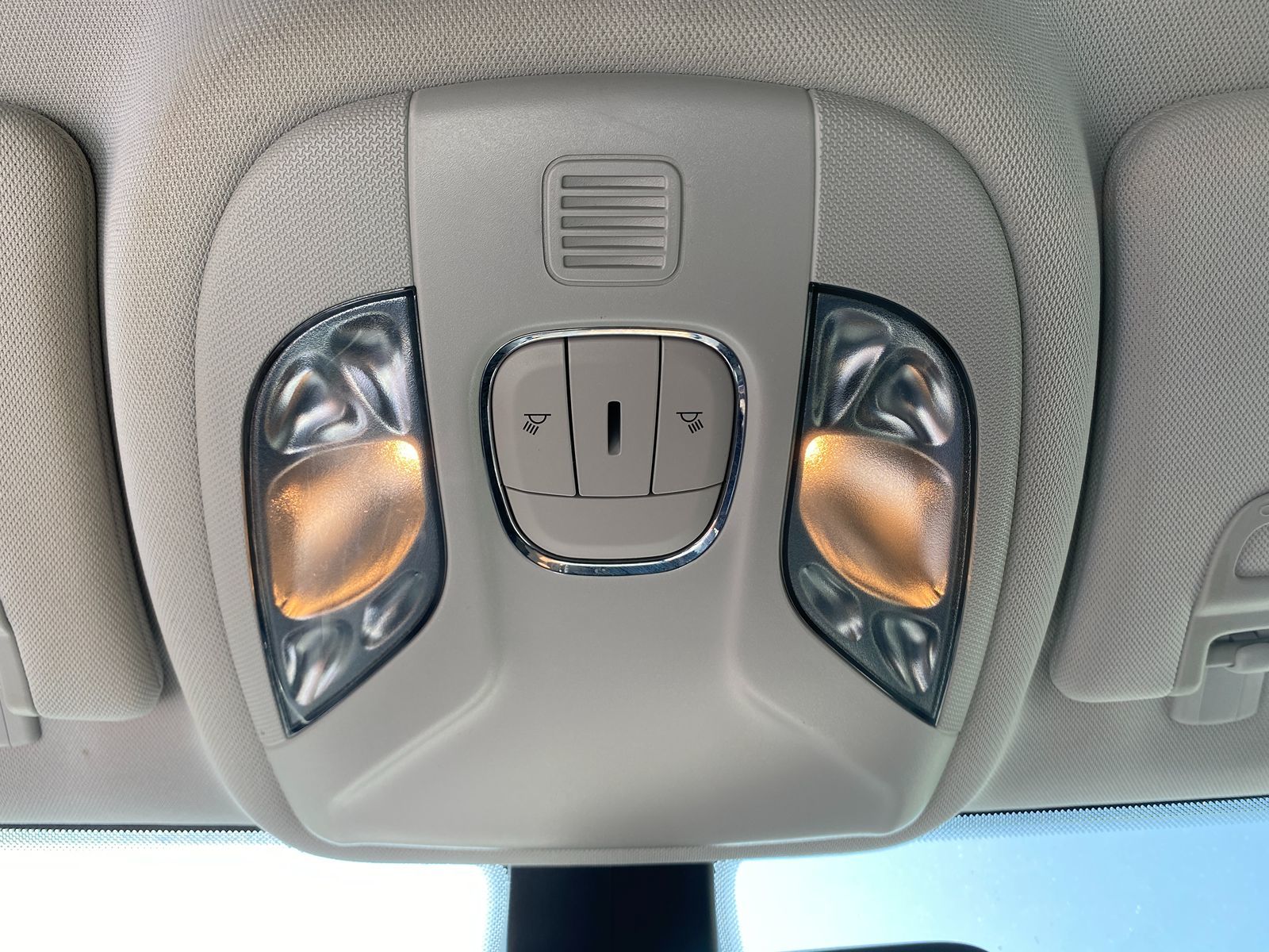 2019 Jeep Compass Latitude photo 20
