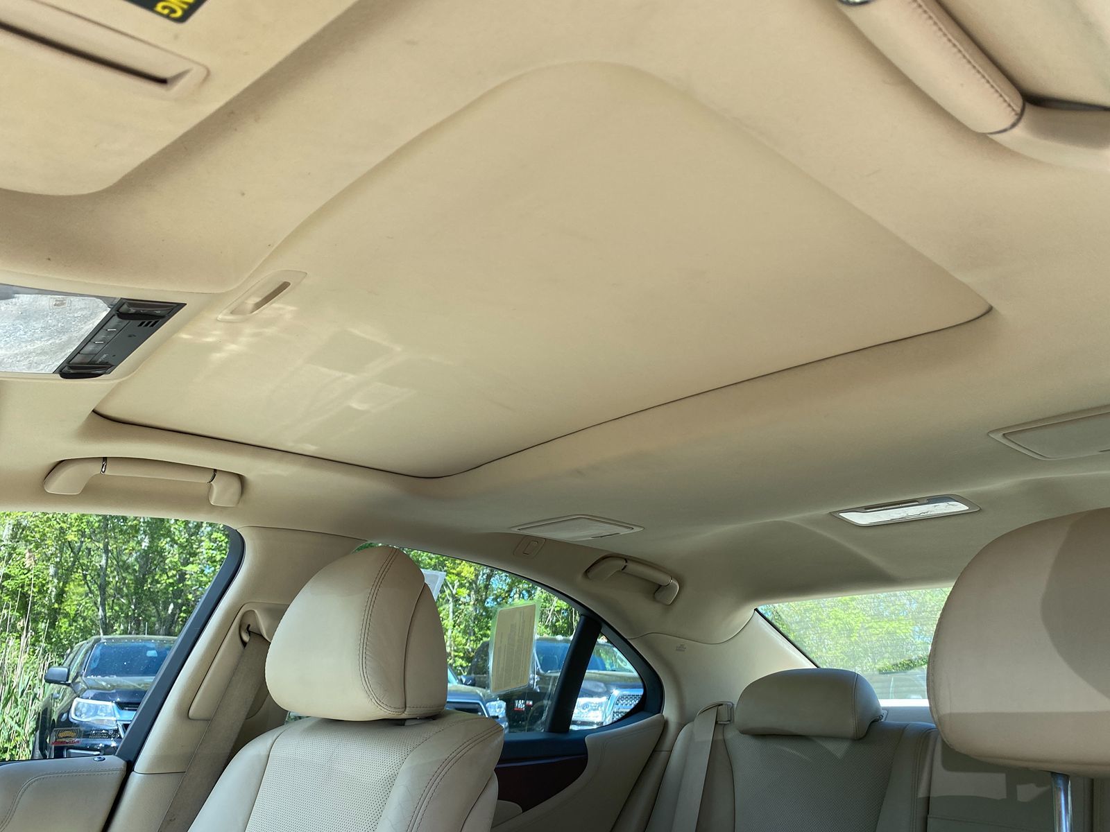 2011 Lexus LS 460 AWD photo 21