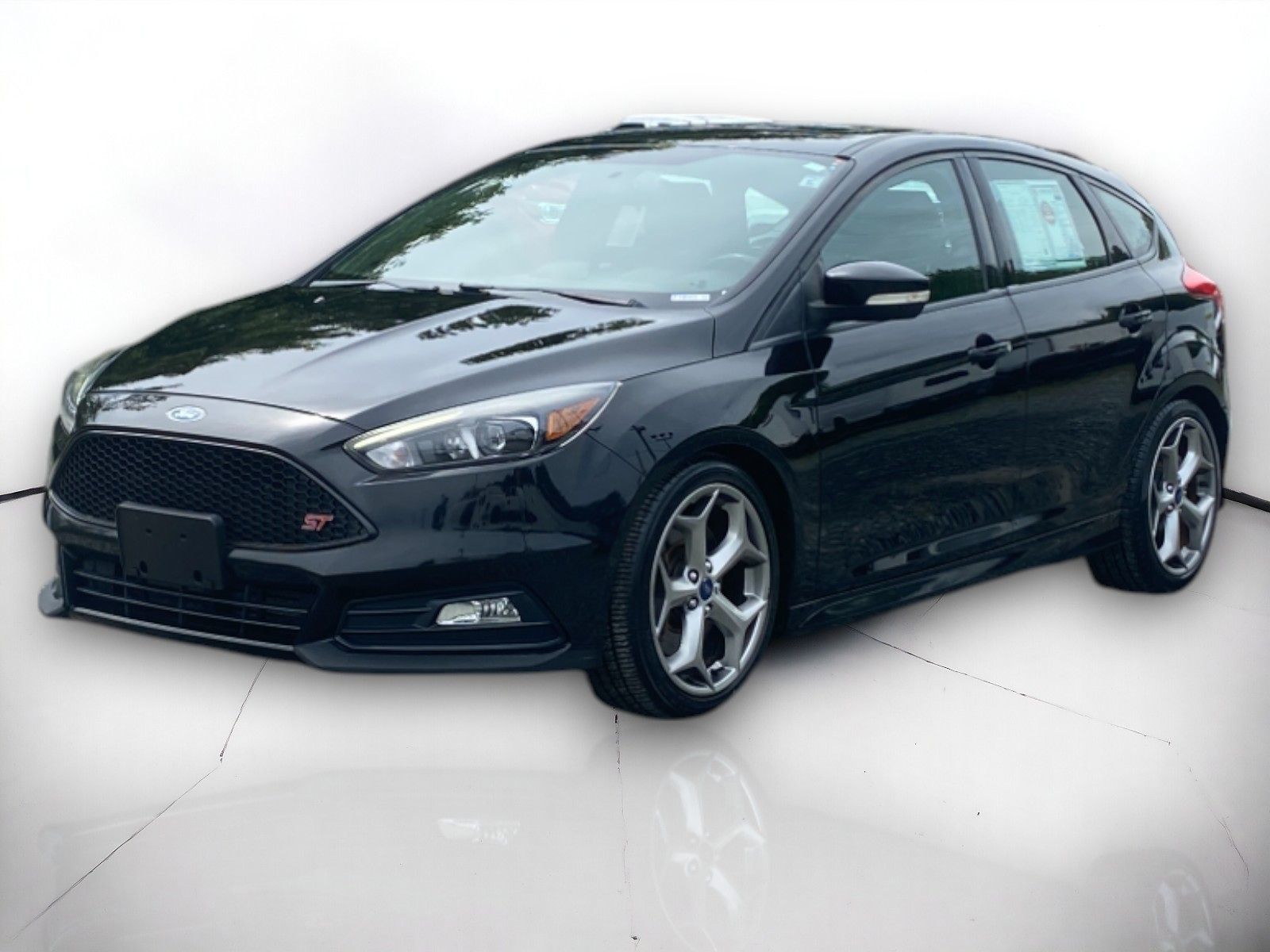 Sold 2016 Ford Focus ST in Westport