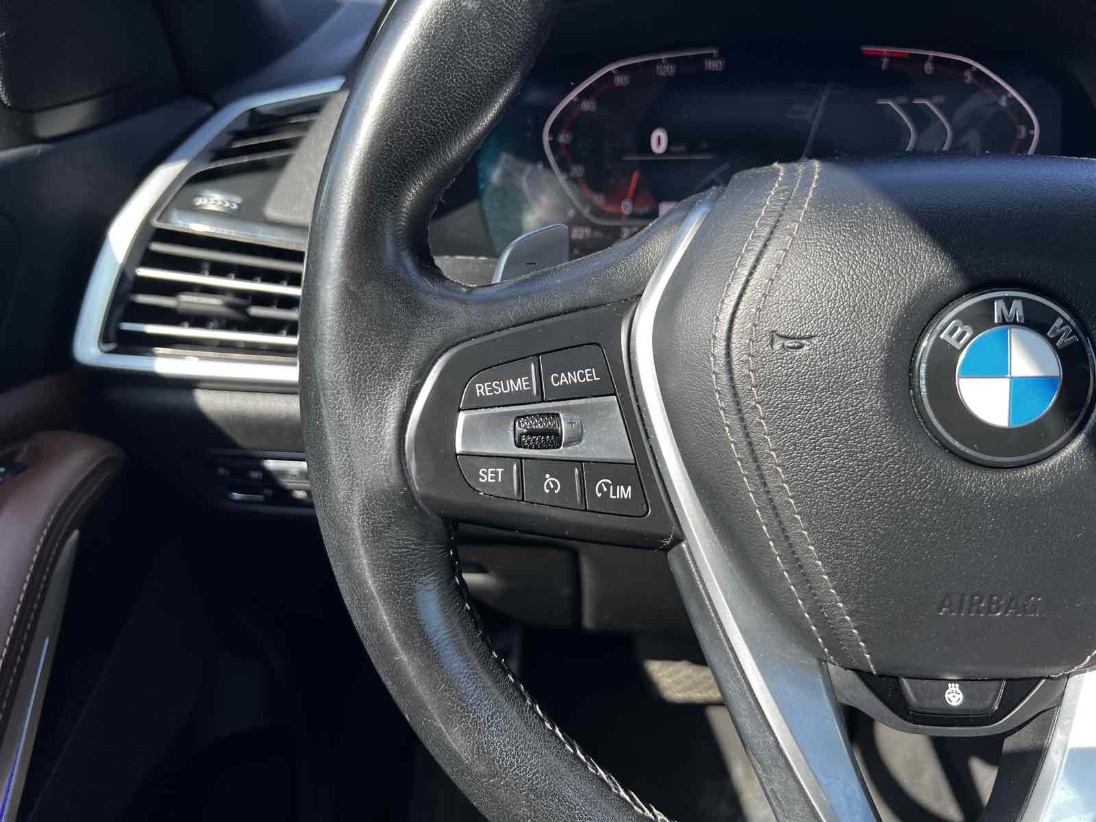 2019 BMW X5 40i - Photo 24