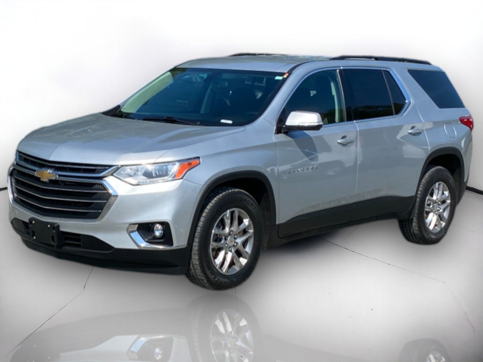 2019 Chevrolet Traverse Cloth 1LT photo 2