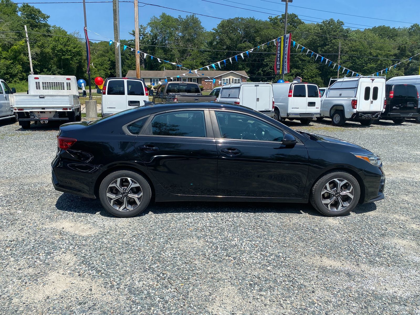 2019 Kia Forte LXS photo 4