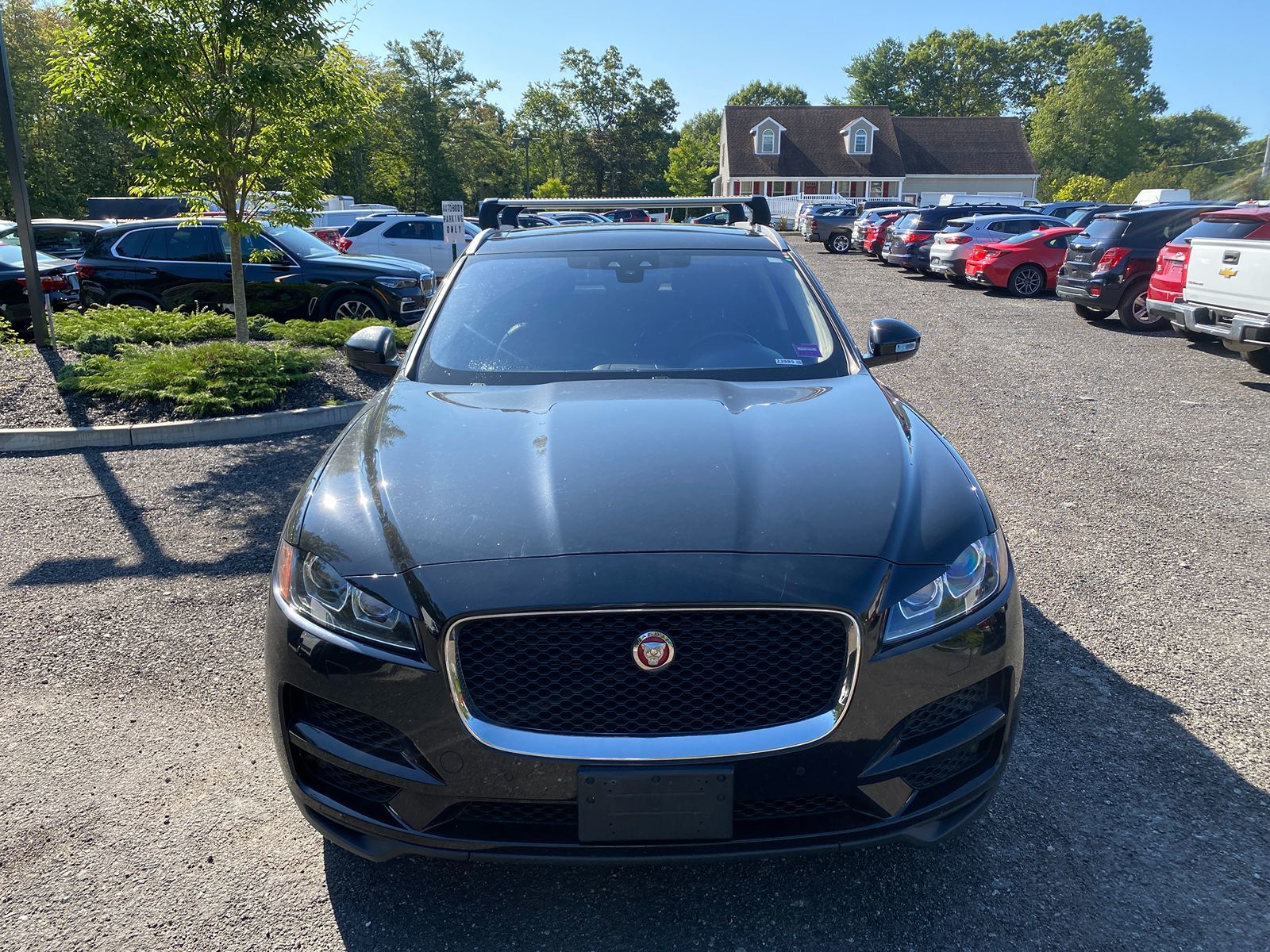 2020 Jaguar F-PACE Premium photo 3
