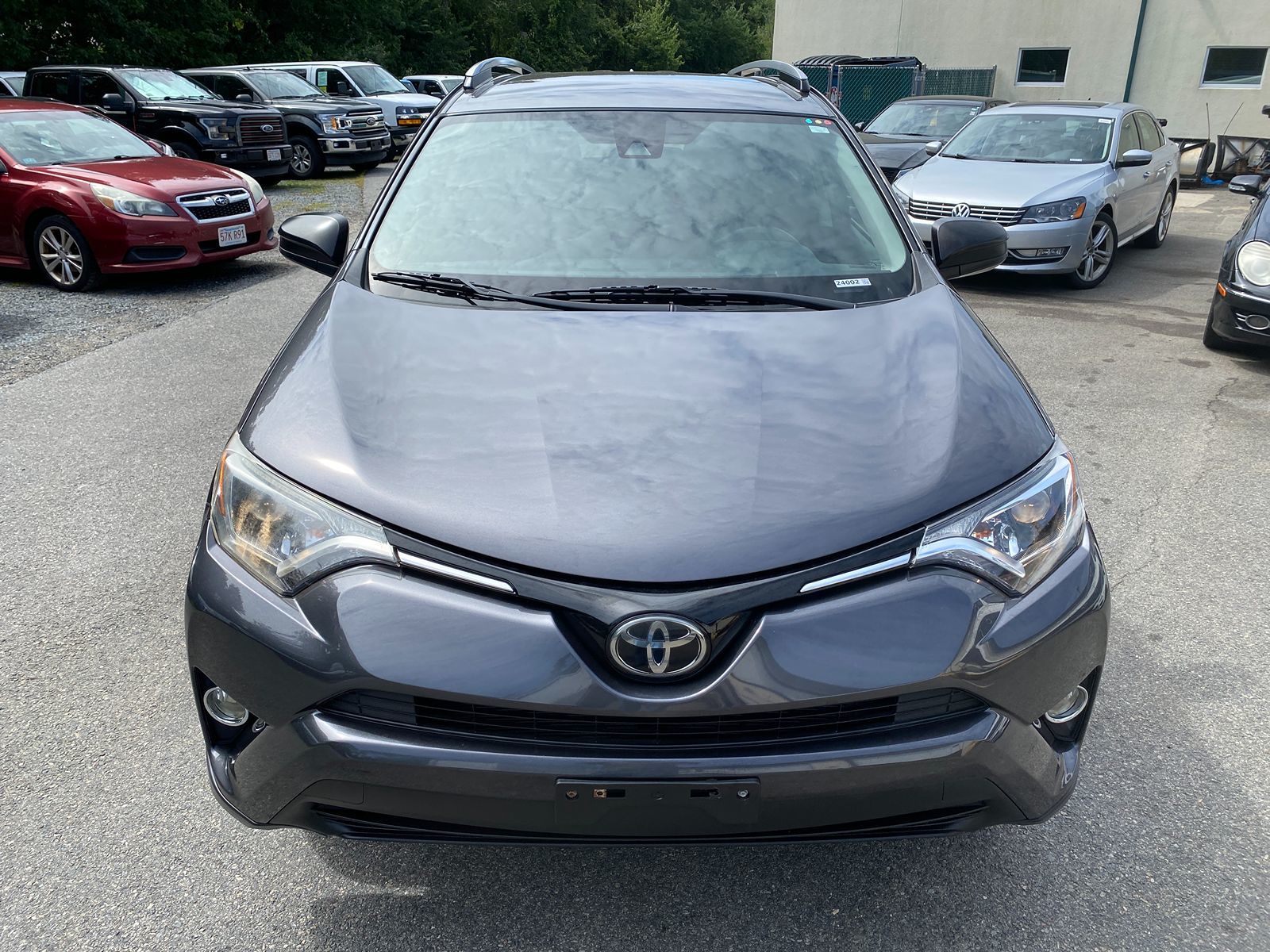 2018 Toyota RAV4 LE photo 2