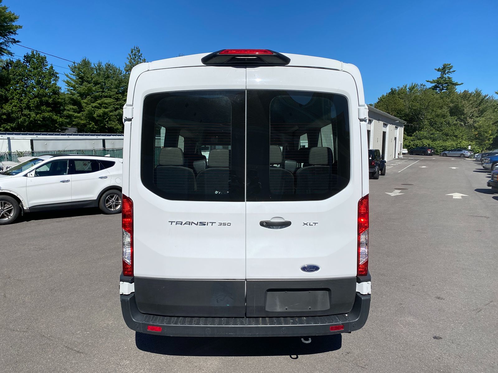 2023 Ford Transit Passenger Van XLT - Photo 6