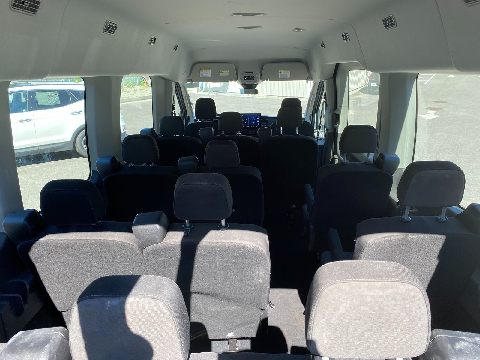 2023 Ford Transit Passenger Van XLT - Photo 25