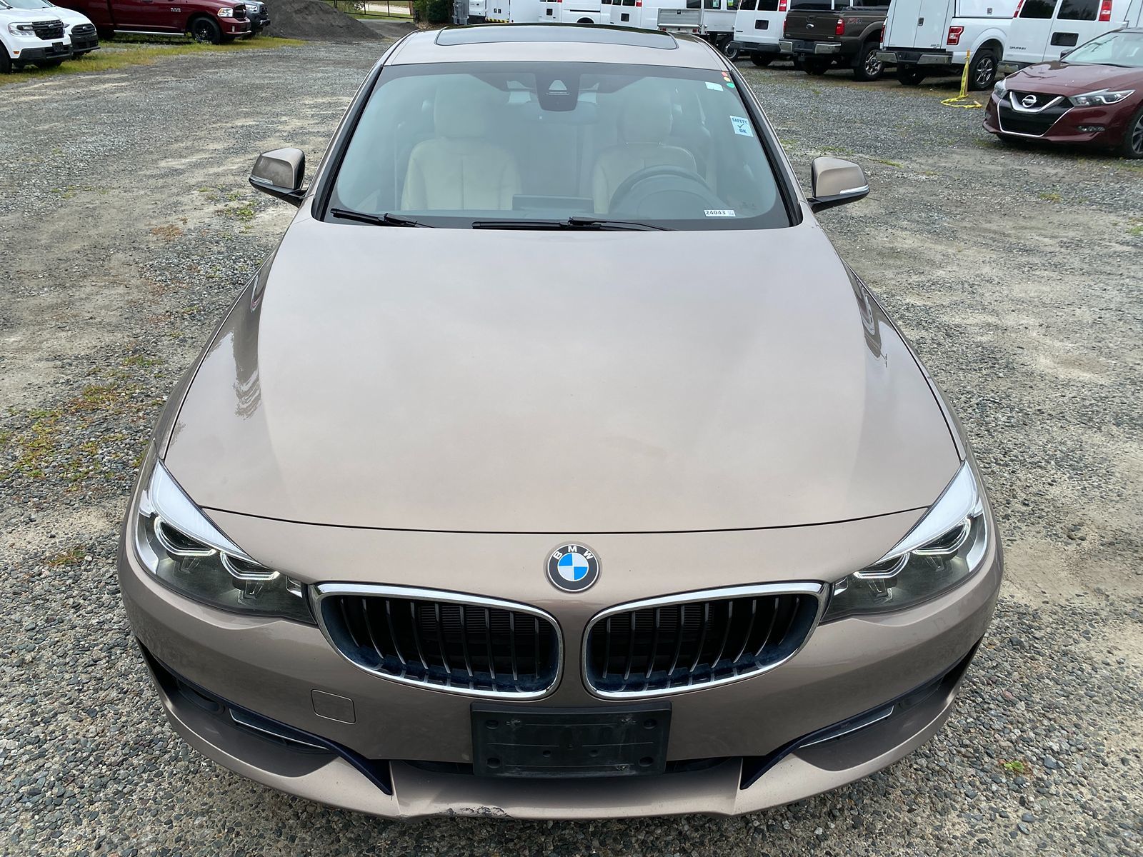 2018 Bmw 330i xDrive GT photo 2