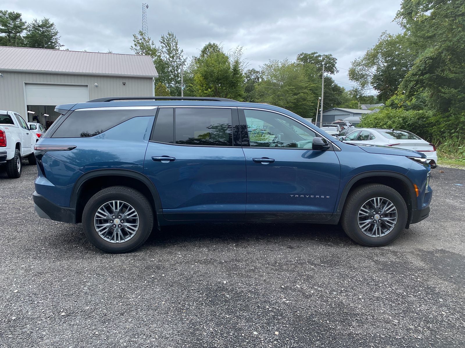 2024 Chevrolet Traverse photo 4