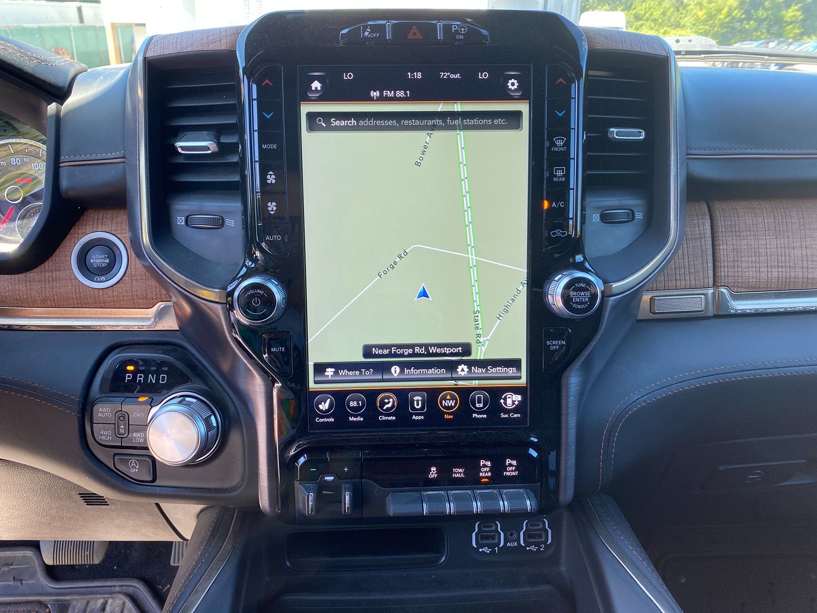 2021 Ram 1500 Longhorn photo 17