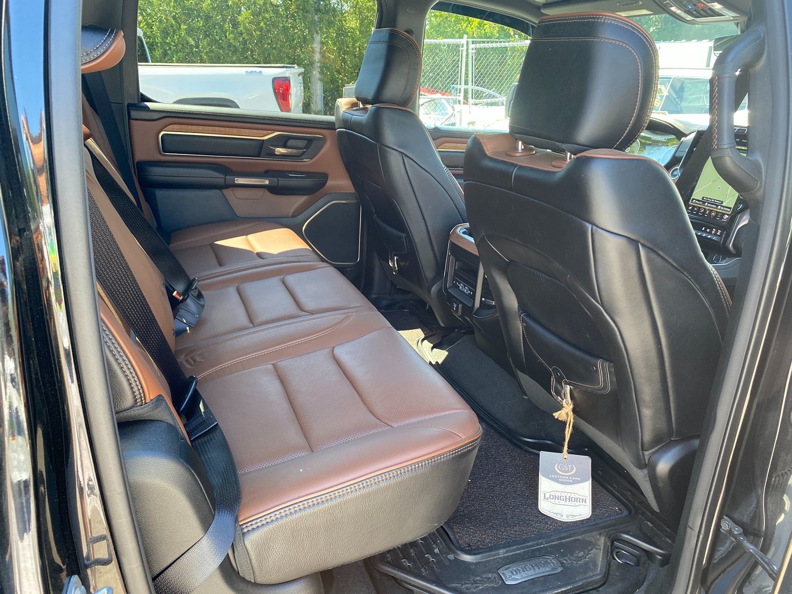 2021 Ram 1500 Longhorn photo 24