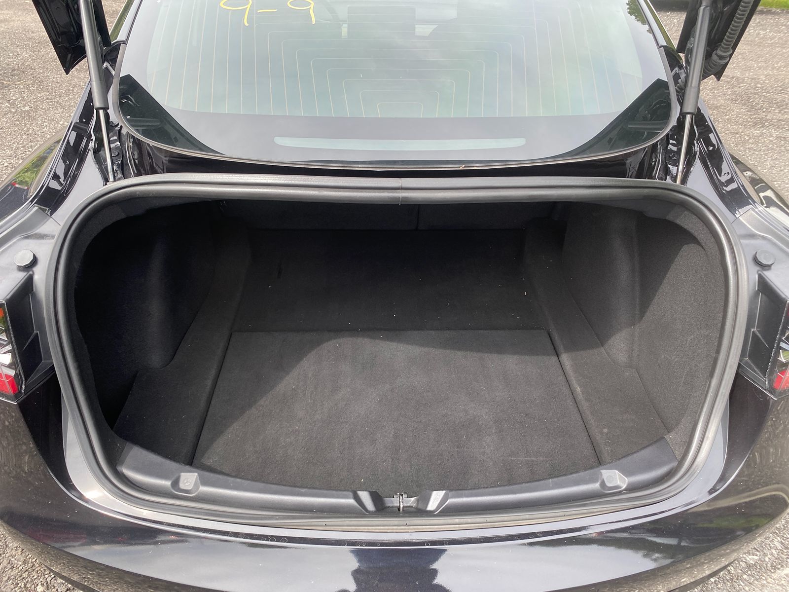 2018 Tesla Model 3 Performance photo 18