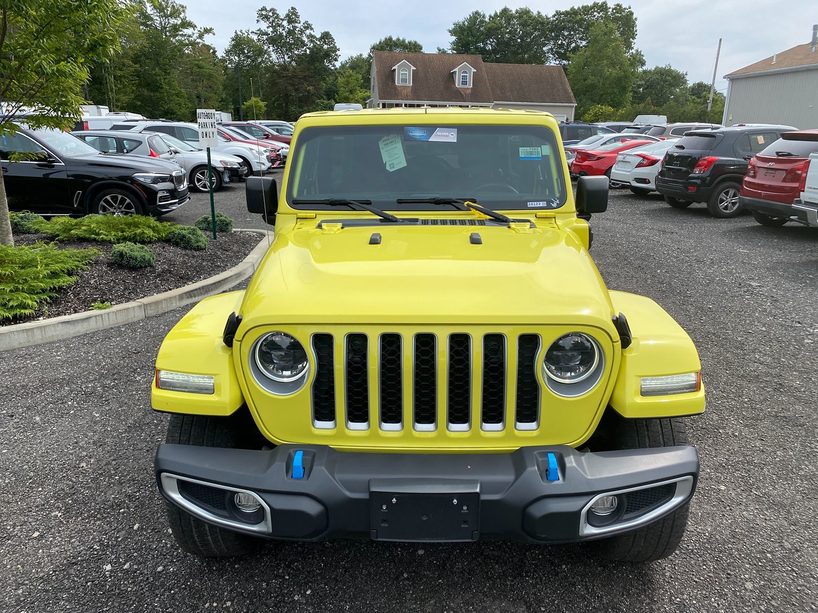 2023 Jeep Wrangler 4xe Sahara photo 3