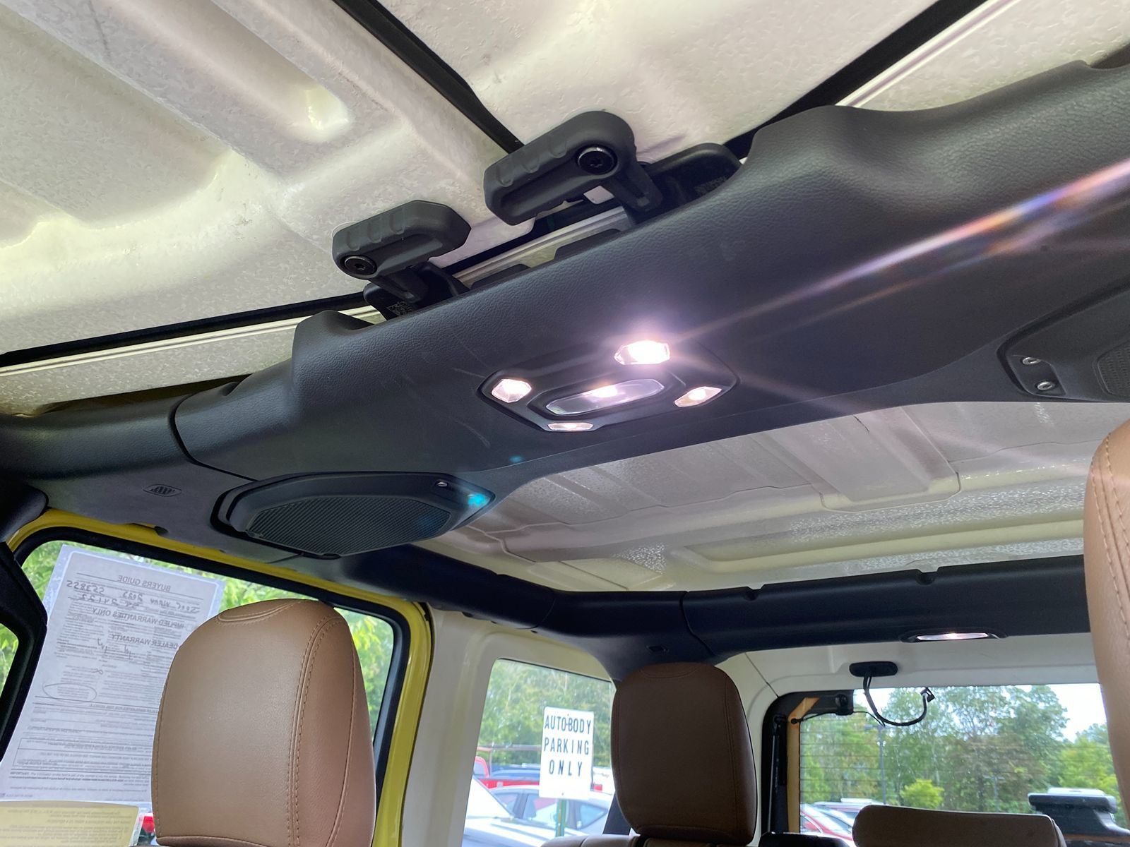 2023 Jeep Wrangler 4xe Sahara photo 18