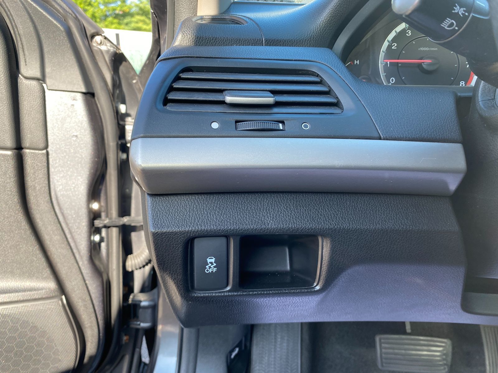 2012 Honda Accord LX photo 12