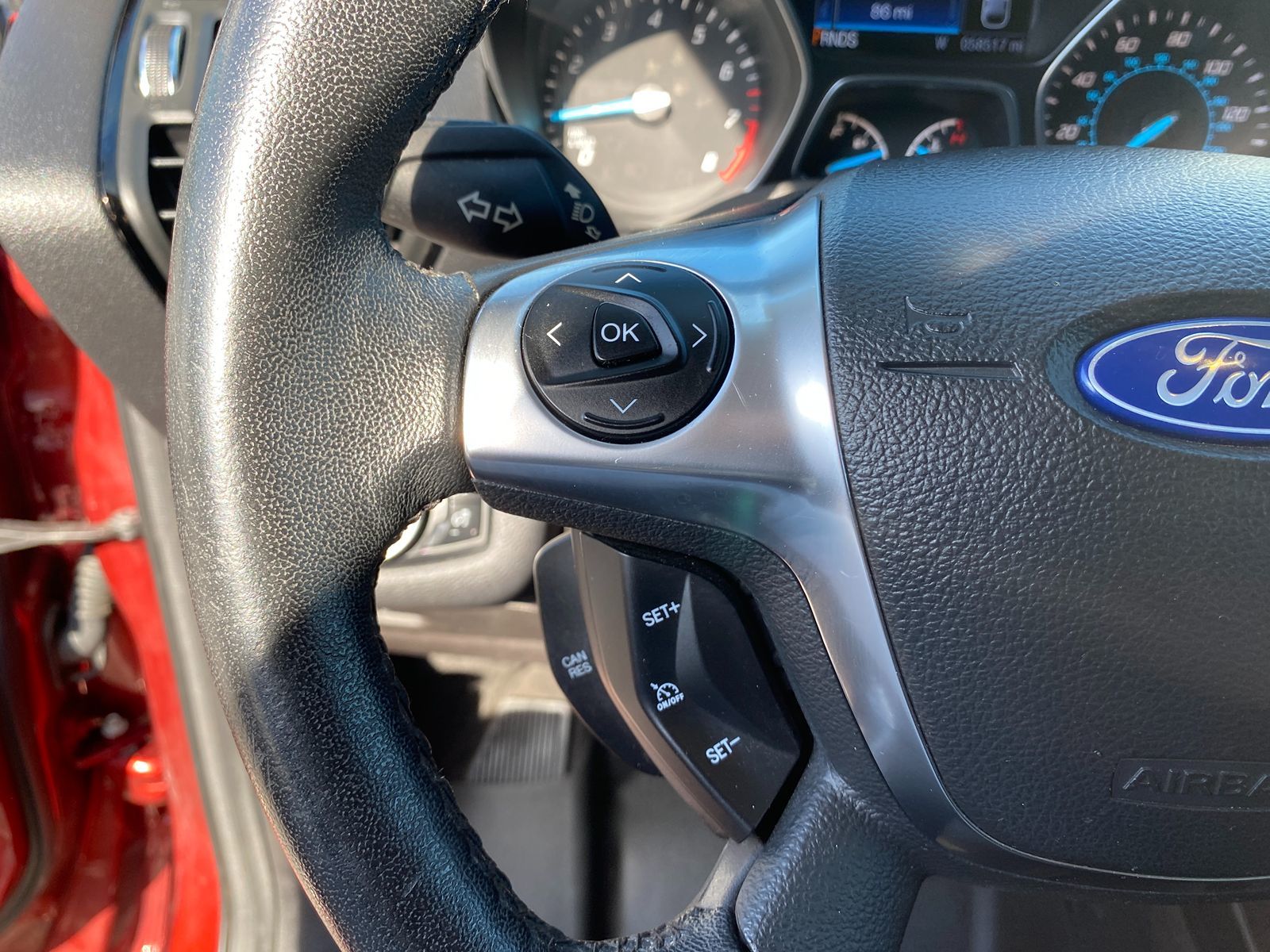 2015 Ford Escape Titanium photo 13