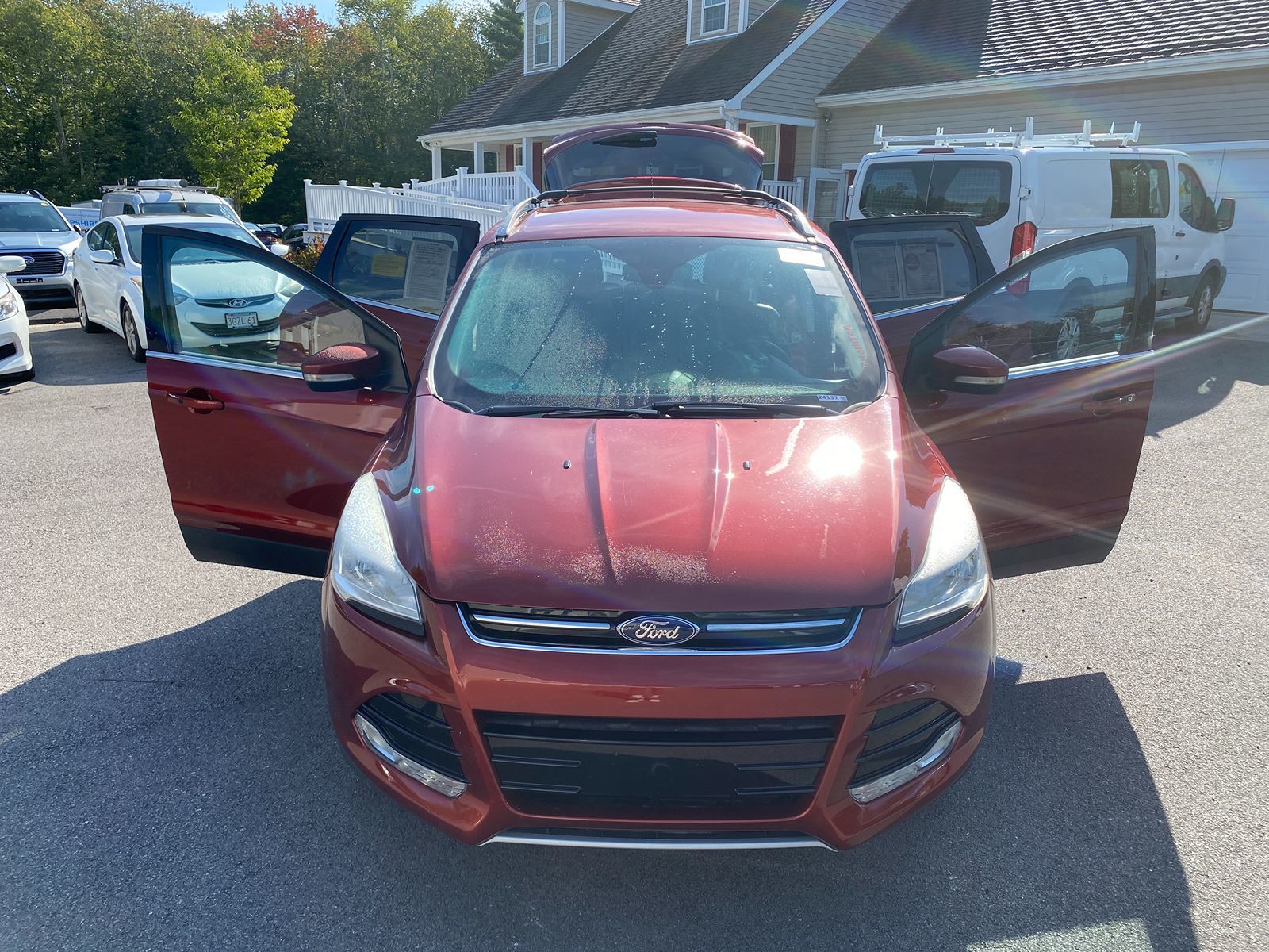 2015 Ford Escape Titanium photo 25
