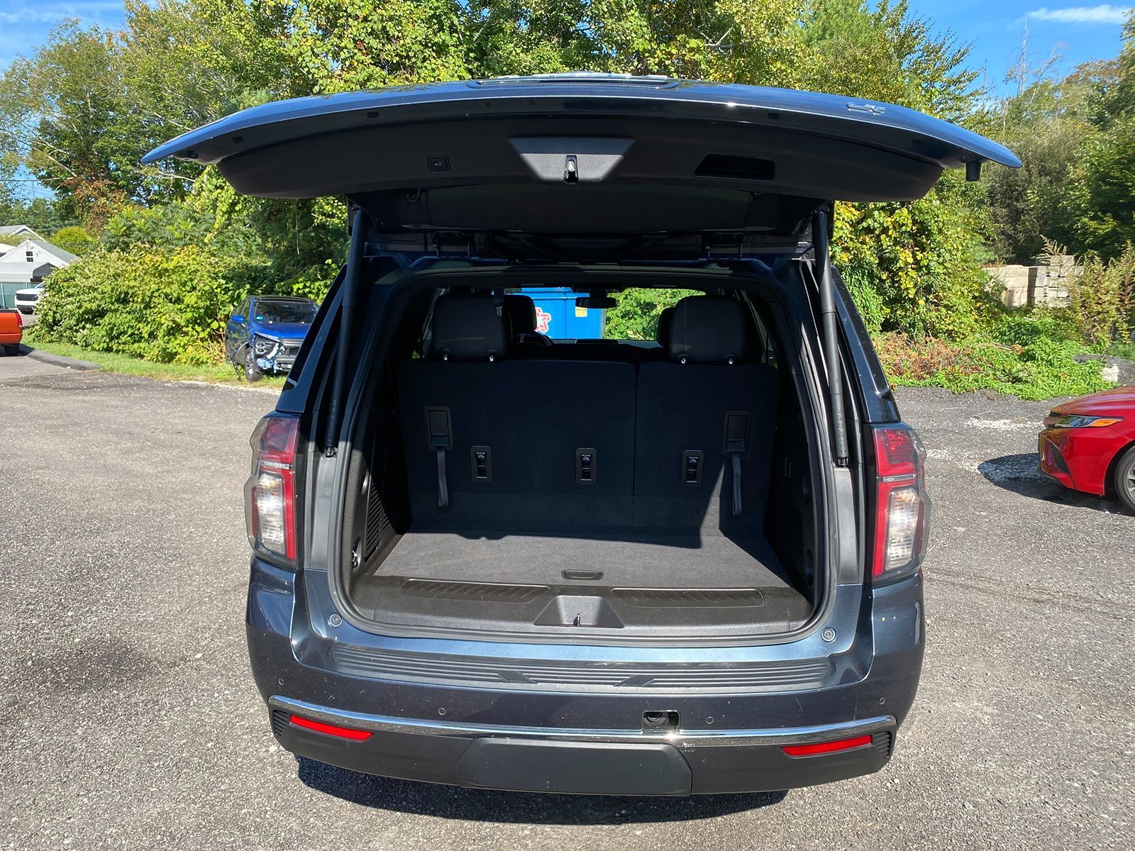 2021 Chevrolet Tahoe LT photo 21