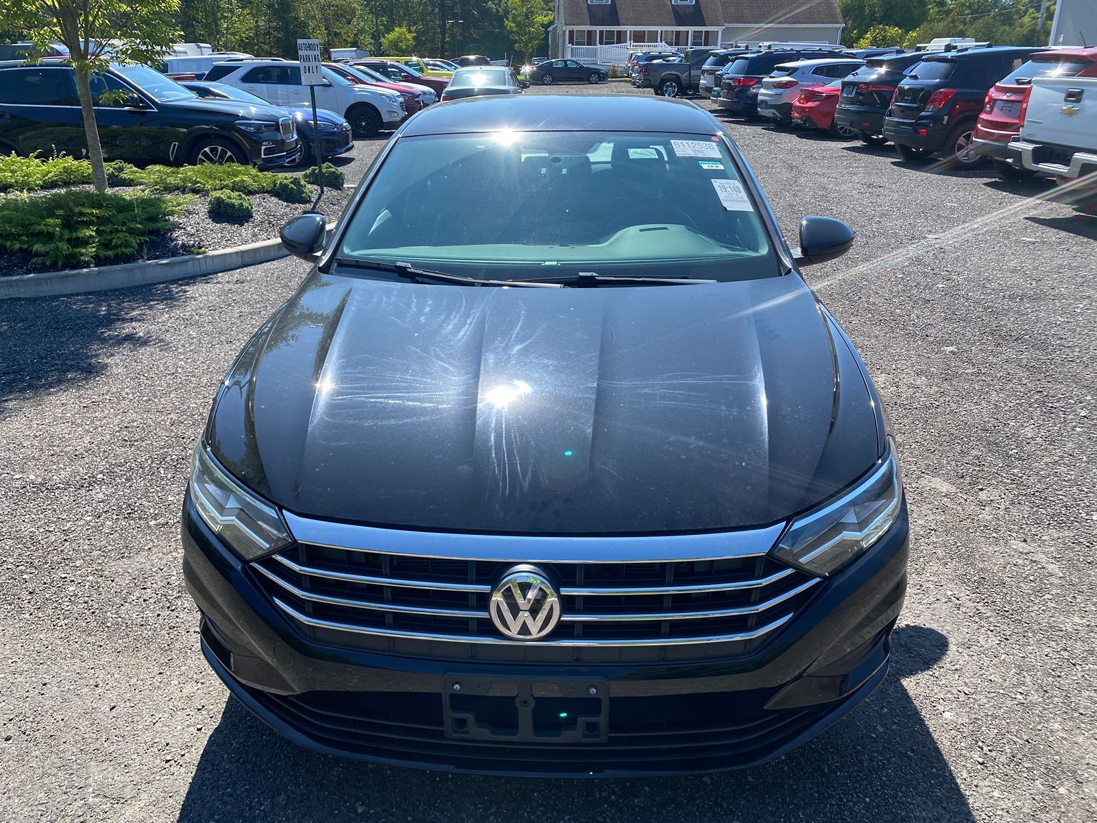 2019 Volkswagen Jetta SE R-Line photo 3