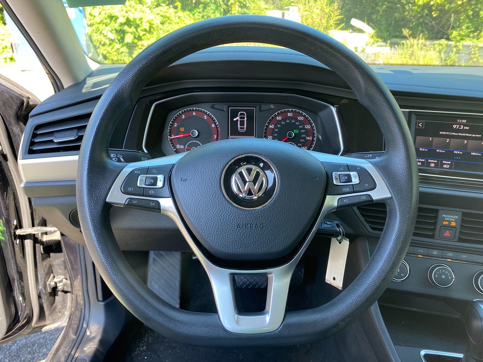 2019 Volkswagen Jetta SE R-Line photo 12