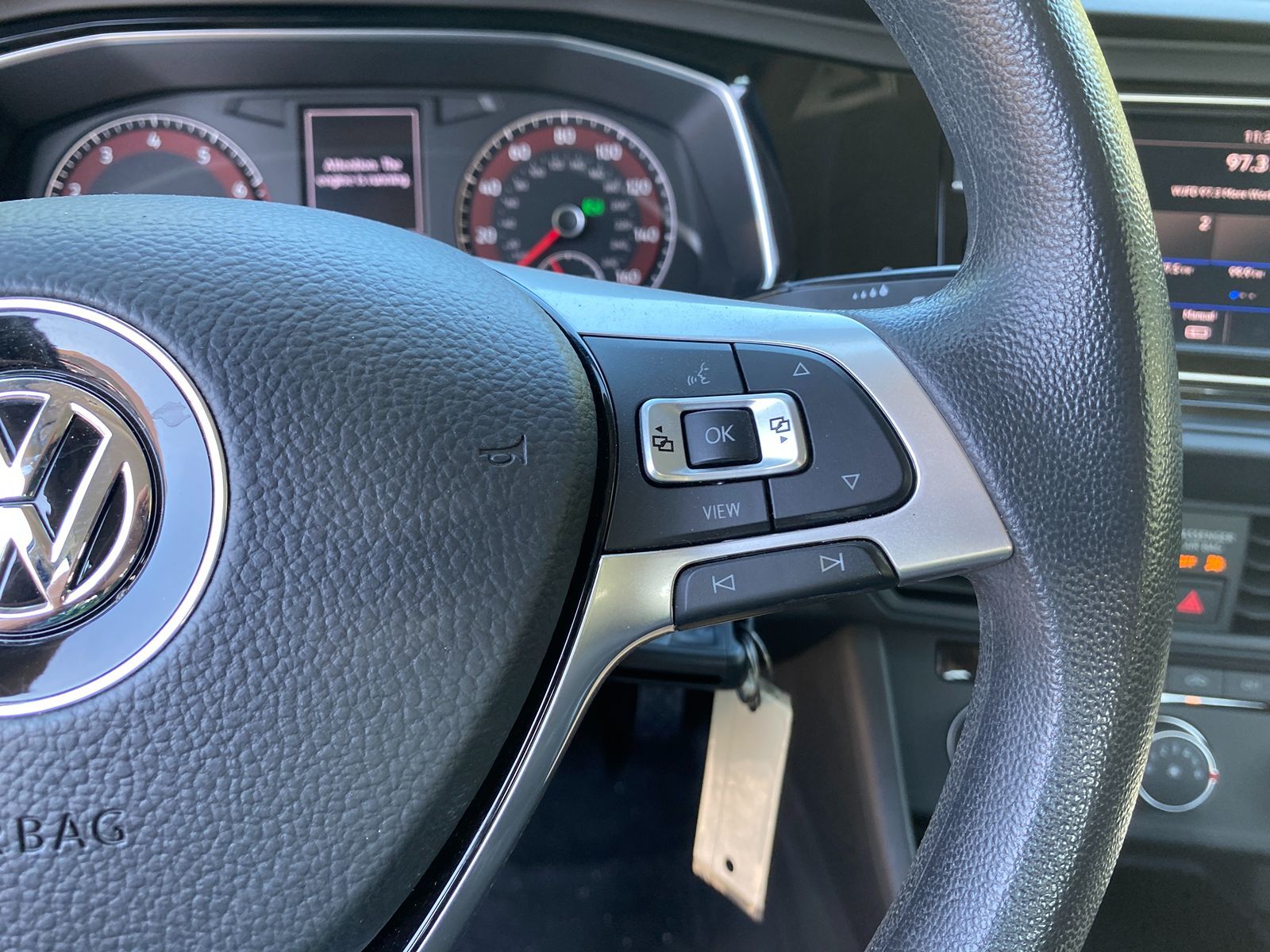2019 Volkswagen Jetta SE R-Line photo 14
