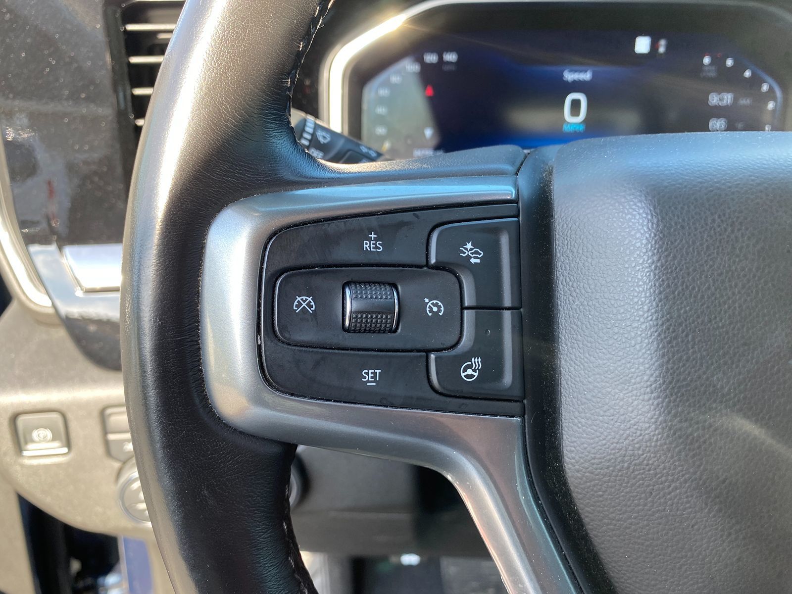 2022 Chevrolet Silverado 1500 LT photo 14