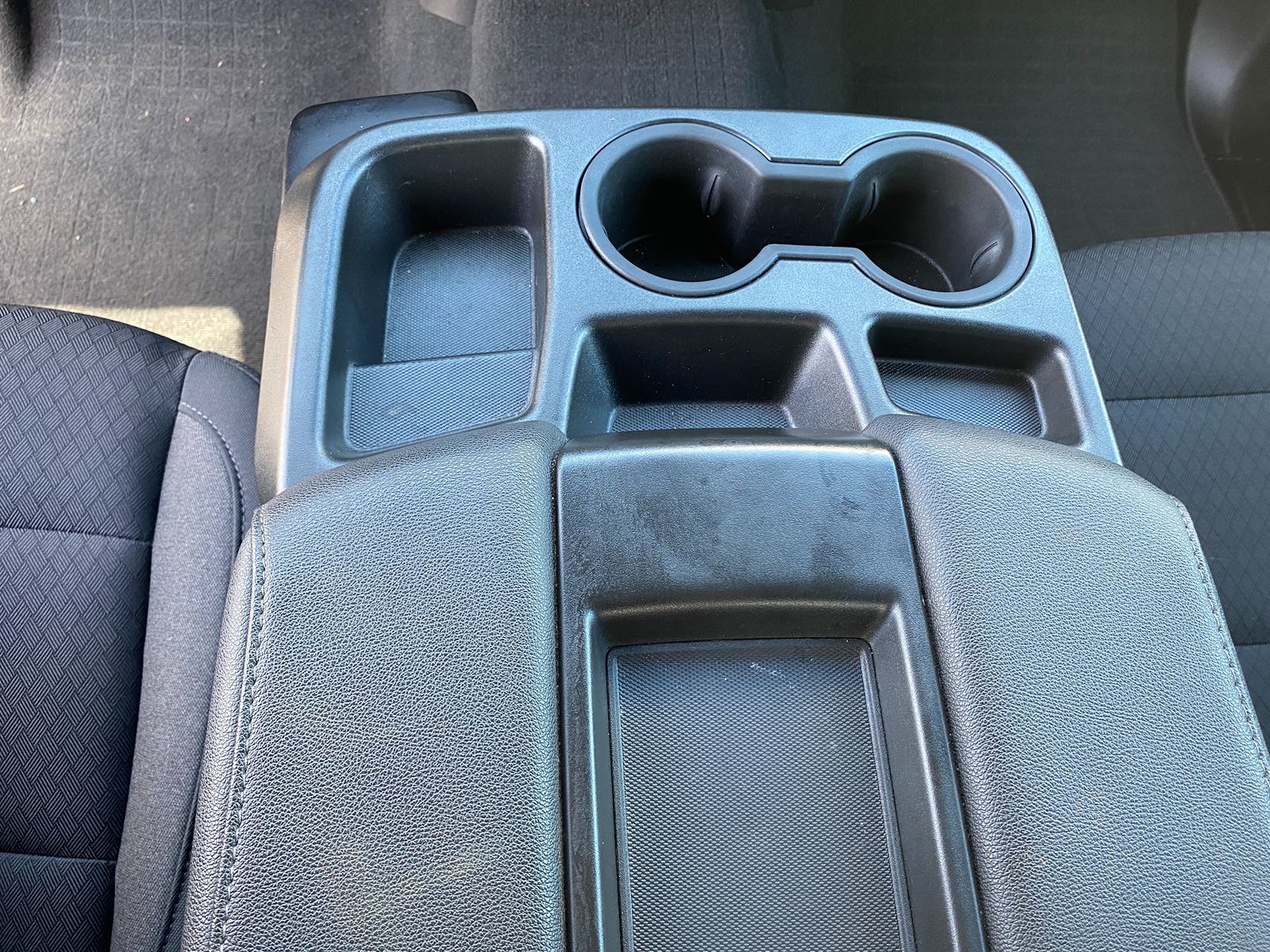 2022 Chevrolet Silverado 1500 LT photo 18