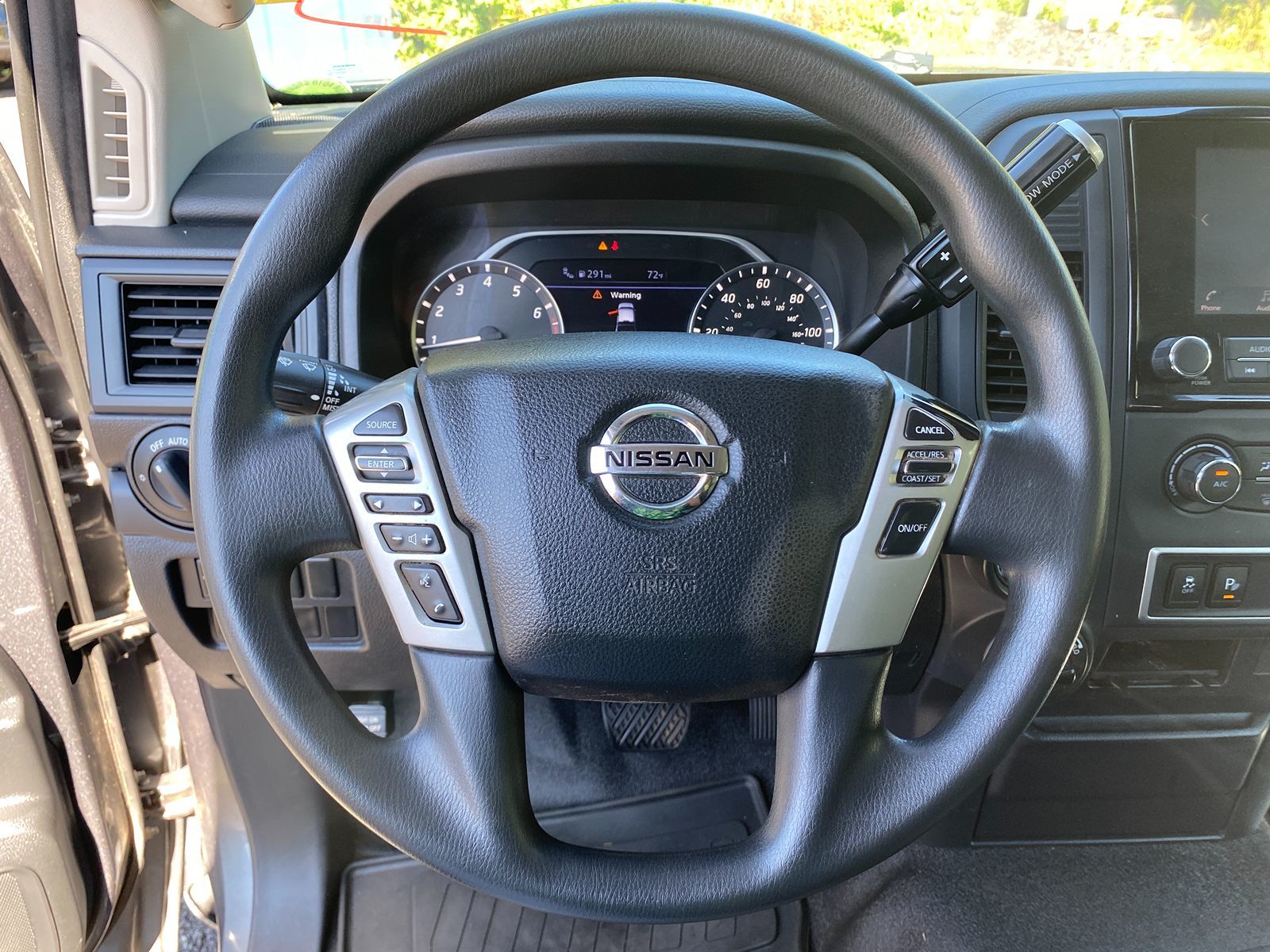 2020 Nissan Titan S photo 13