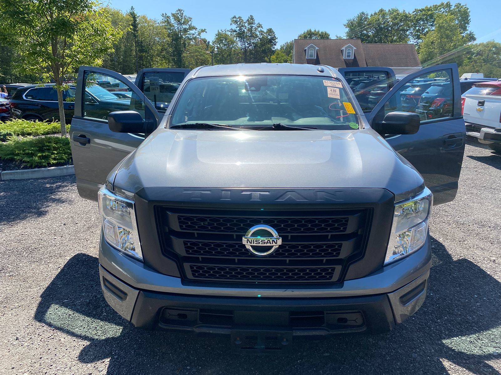 2020 Nissan Titan S photo 25