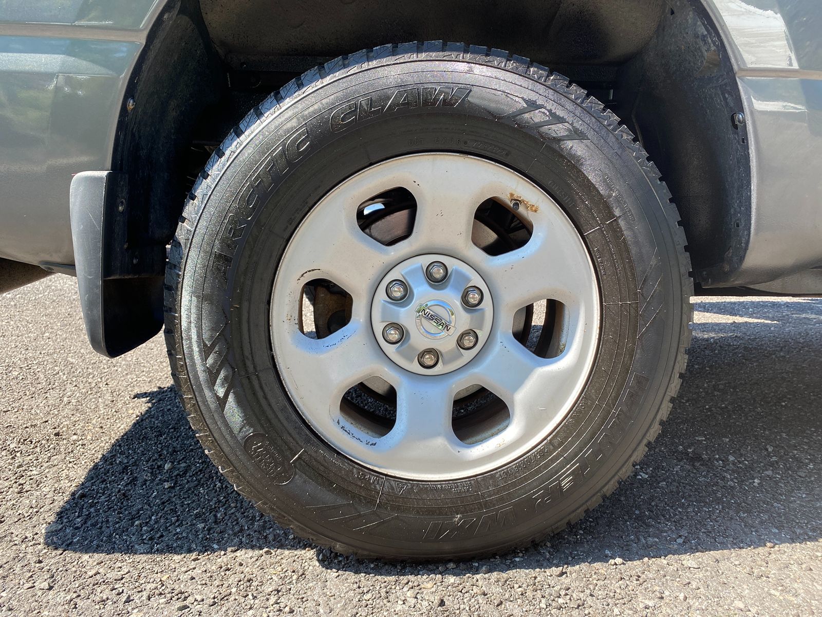 2020 Nissan Titan S photo 26
