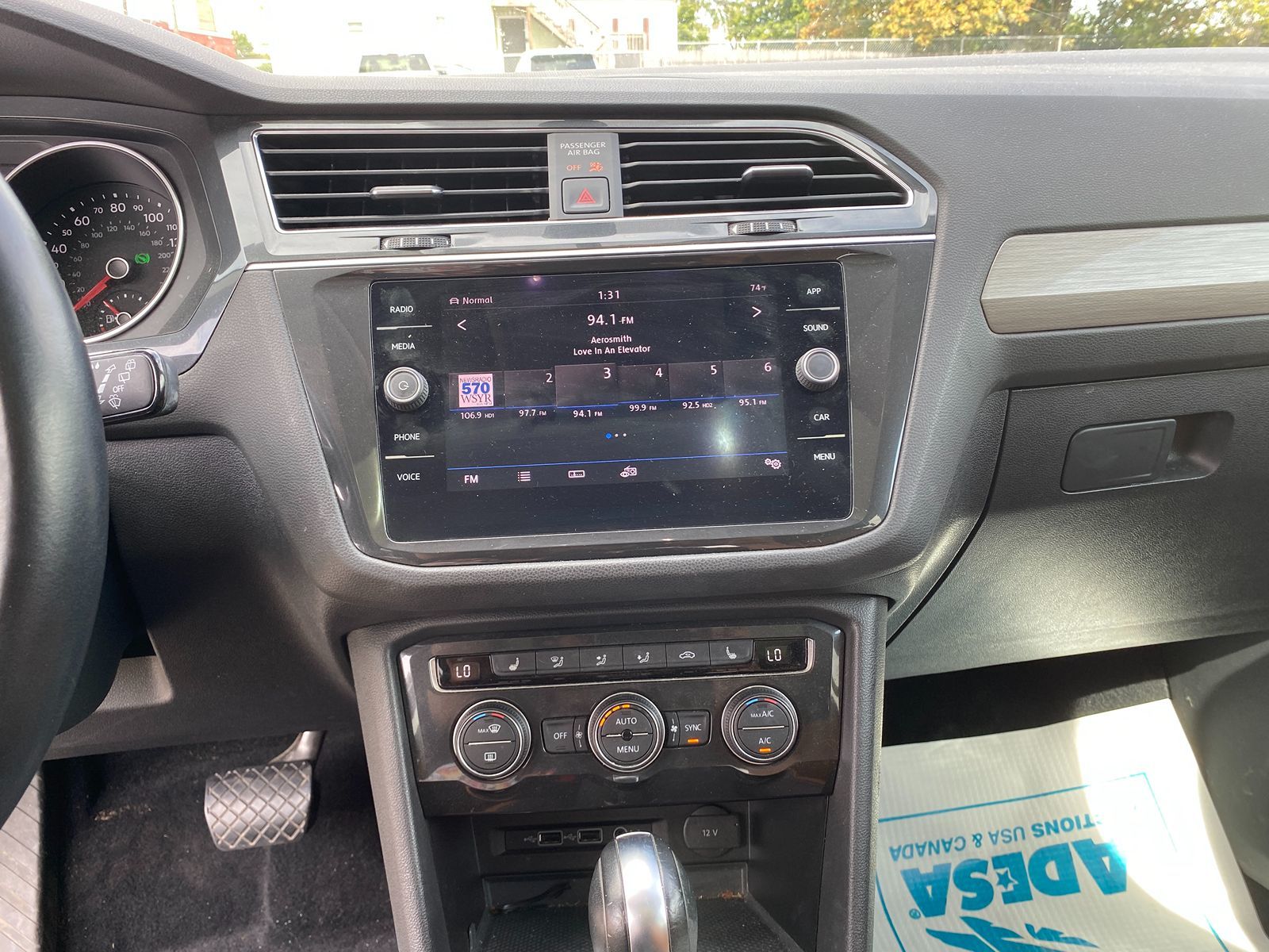 2019 Volkswagen Tiguan SE photo 15