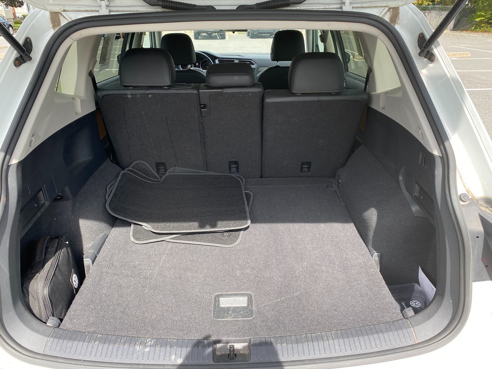 2019 Volkswagen Tiguan SE photo 20