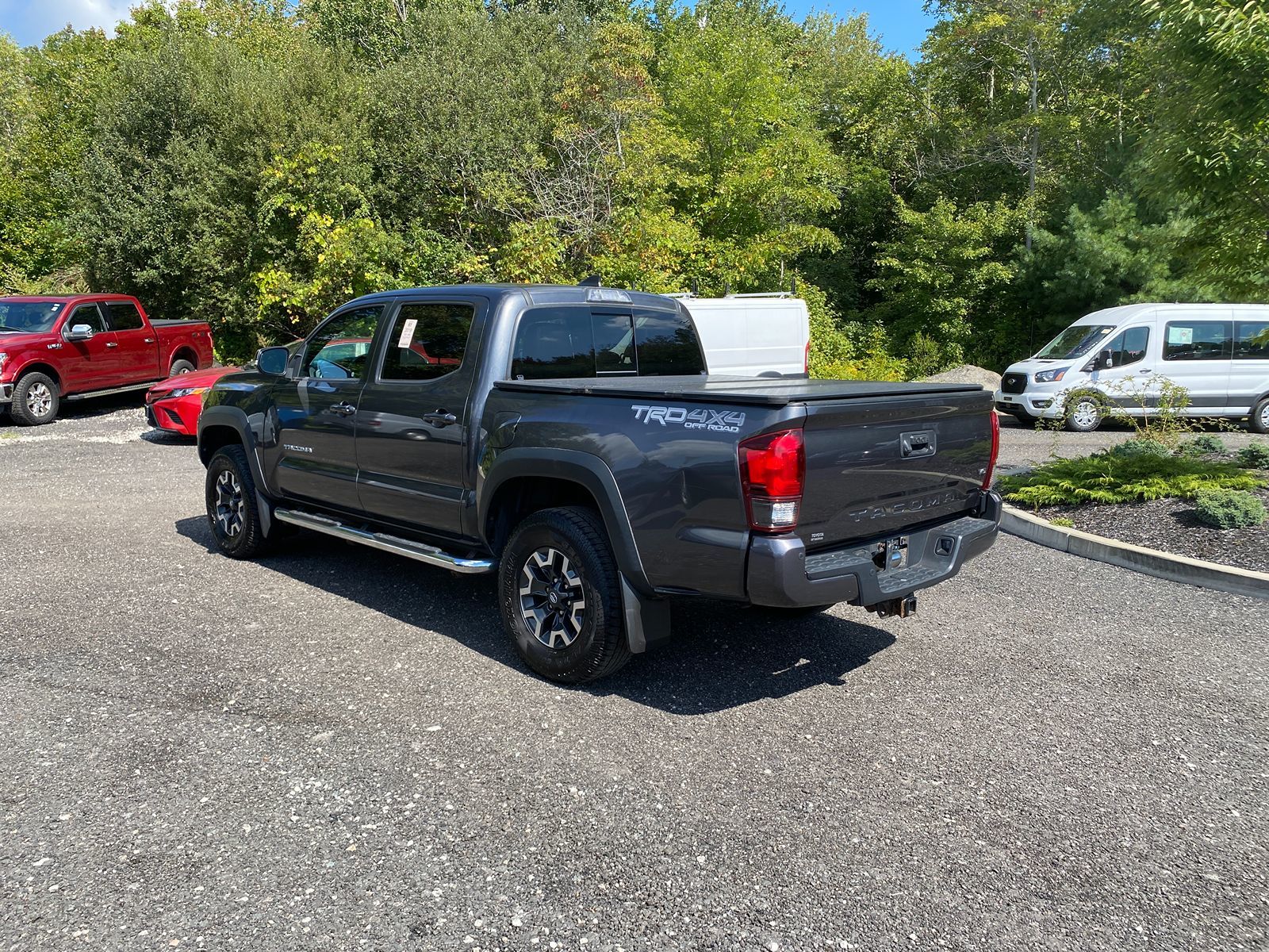 2018 Toyota Tacoma SR Double Cab V6 4x4 photo 7