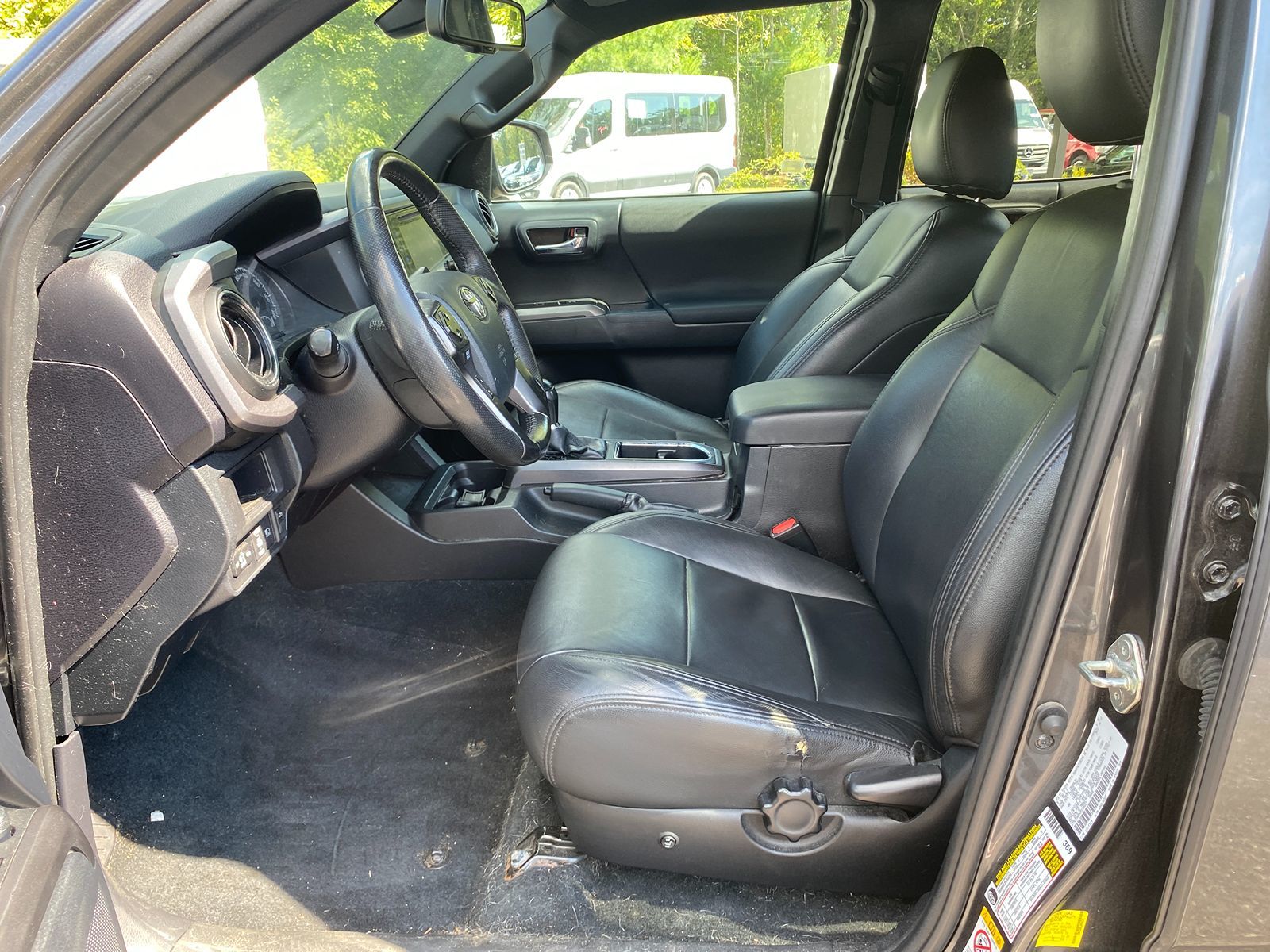 2018 Toyota Tacoma SR Double Cab V6 4x4 photo 11